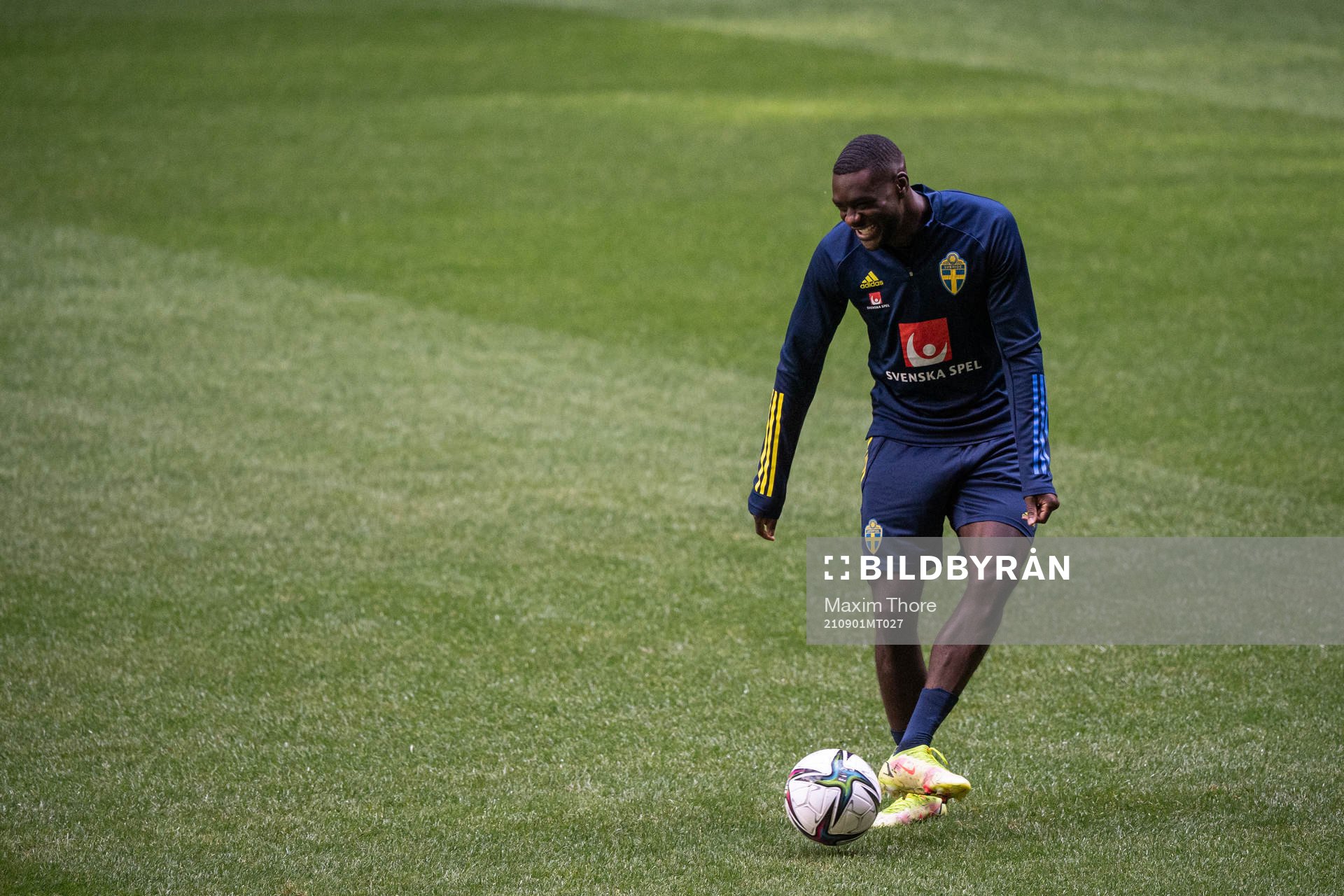 Ken Sema of the Swedish national team