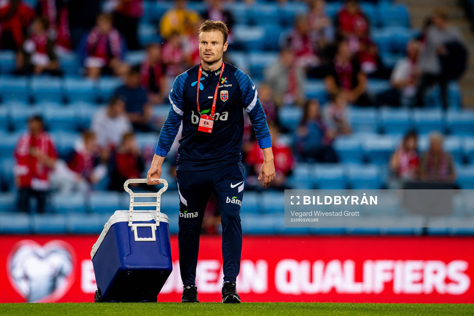 Erik Hulleberg, kit manager of Norway