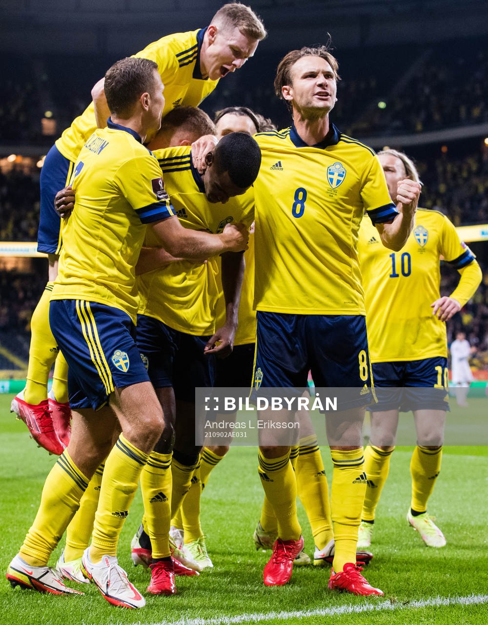 Alexander Isak of Sweden celebrates
