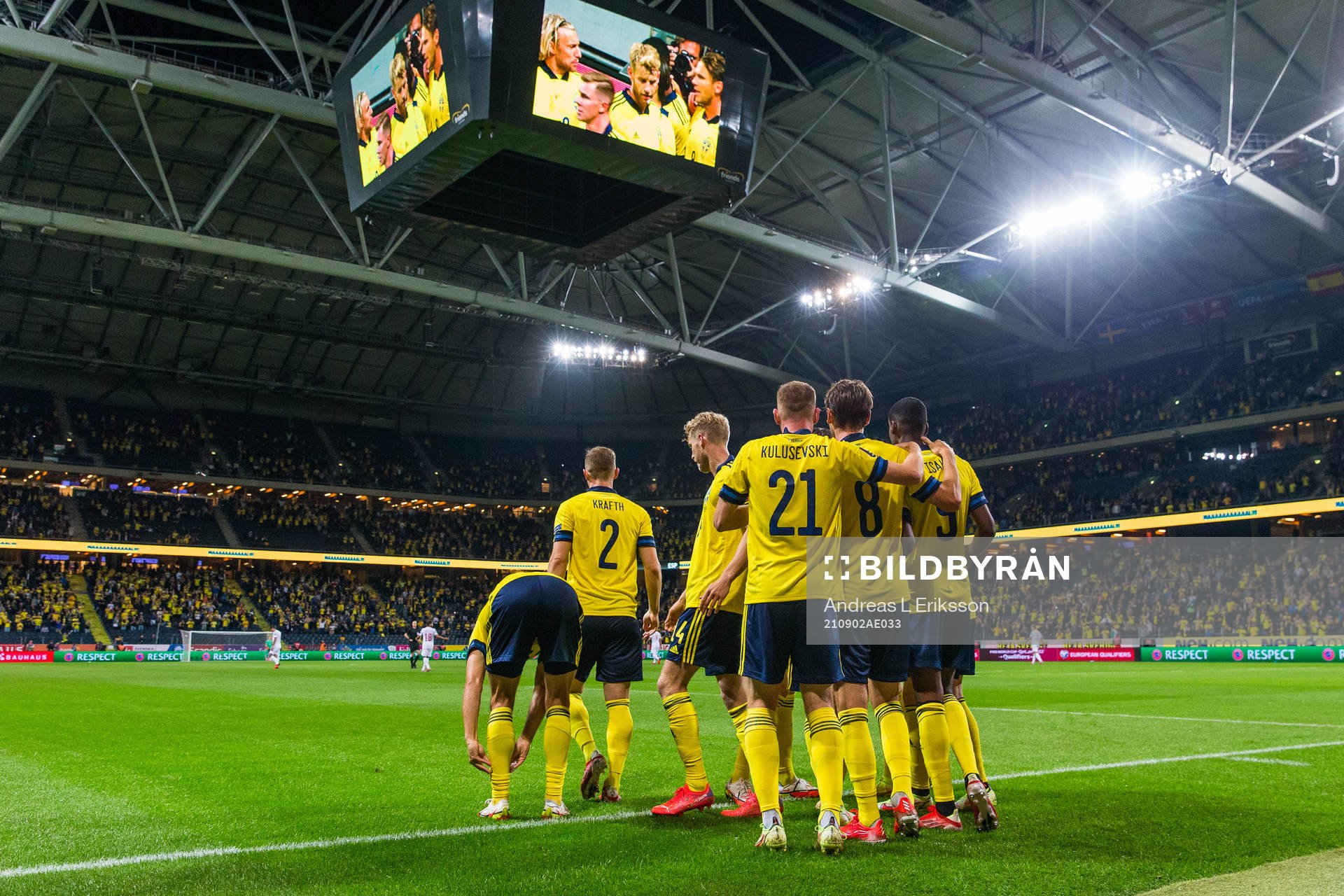 Alexander Isak of Sweden celebrates