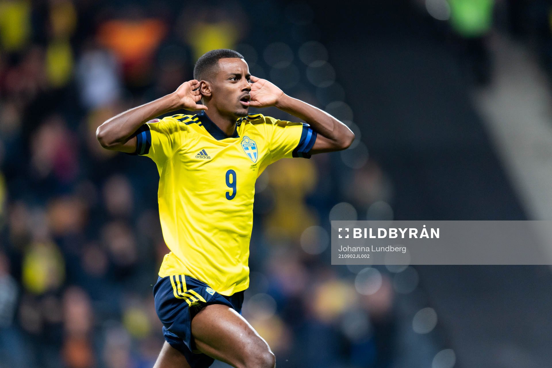 Alexander Isak of Sweden celebrates