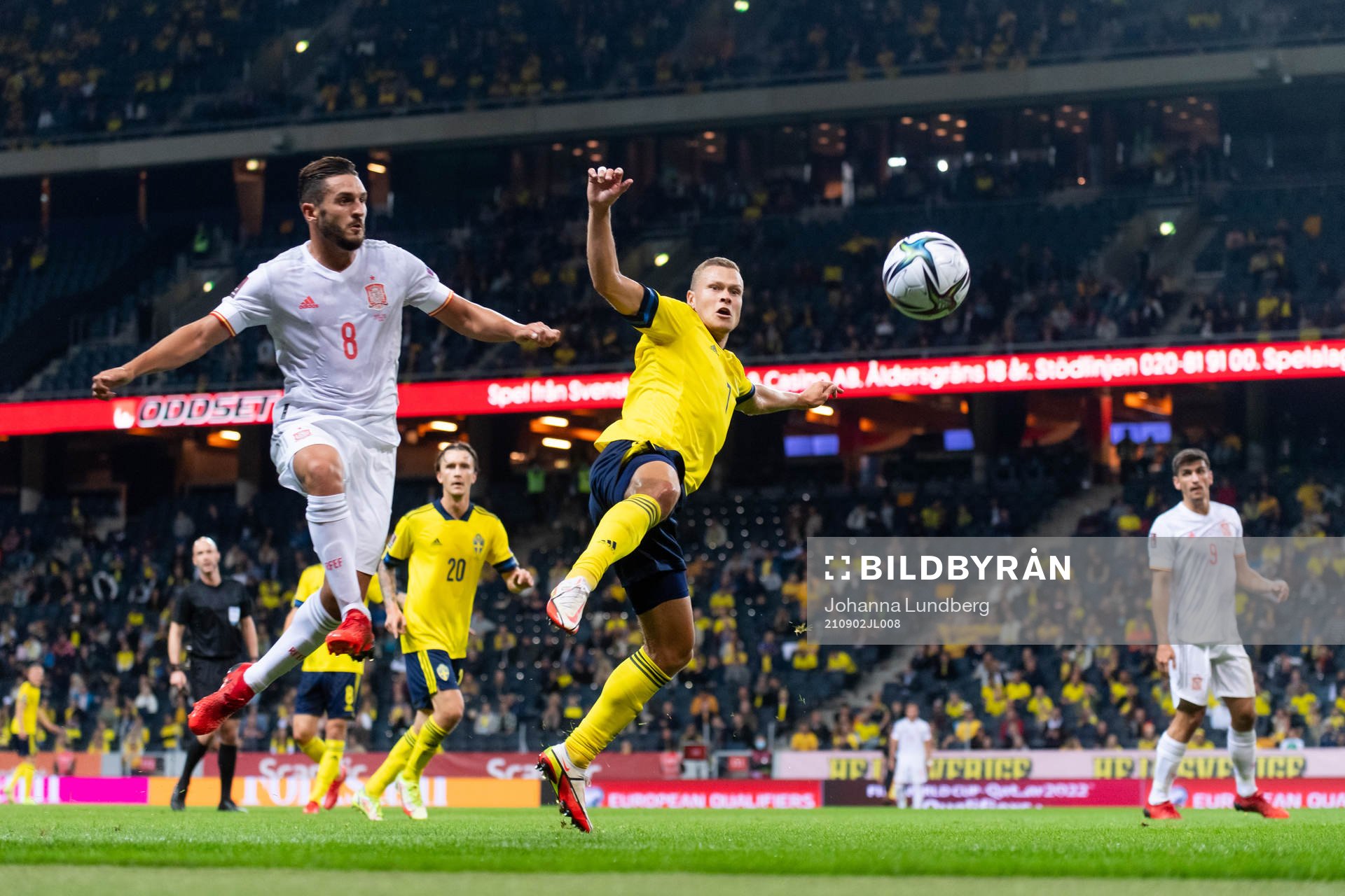 Koke of Spain and Viktor Claesson of Sweden