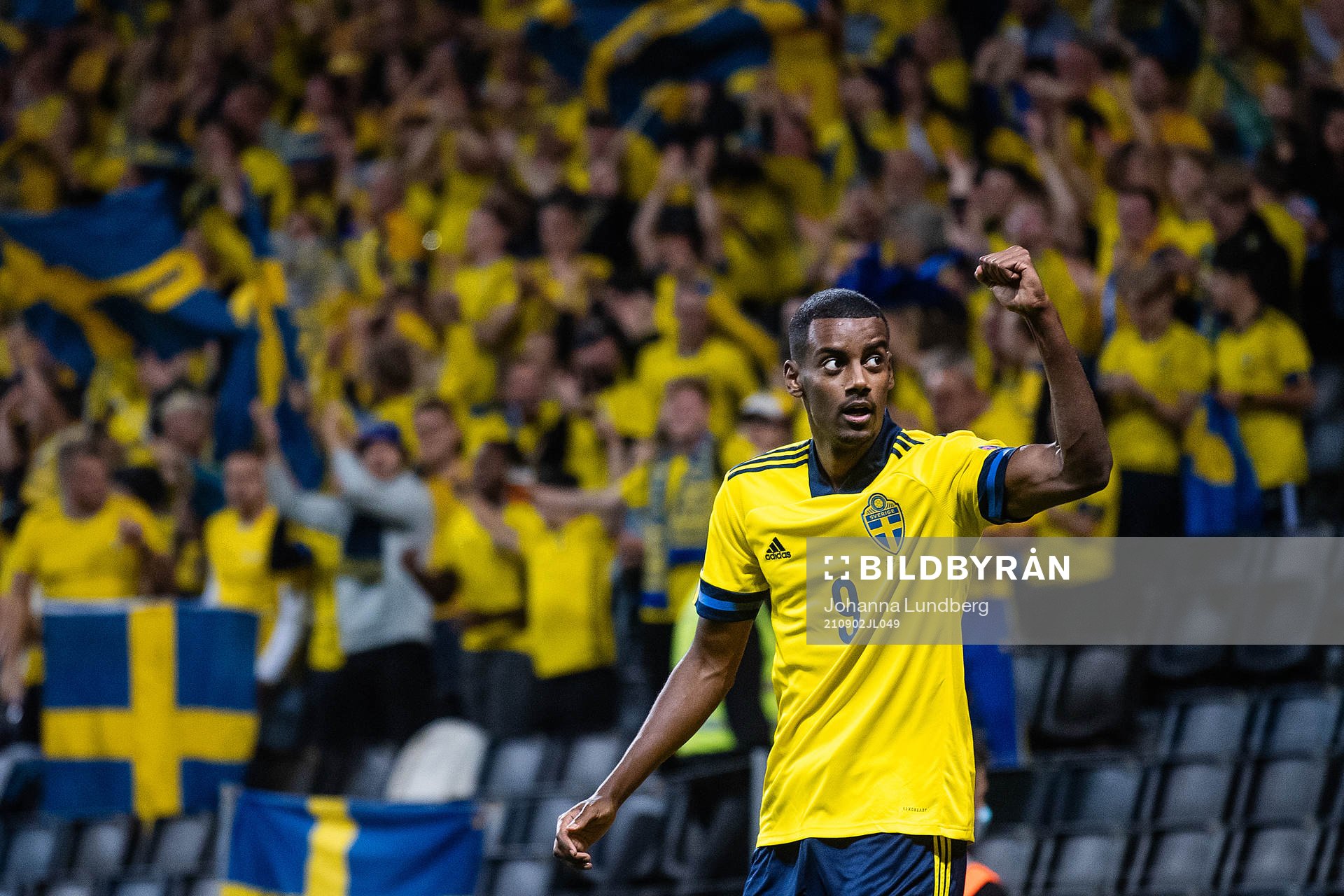 Alexander Isak of Sweden celebrates