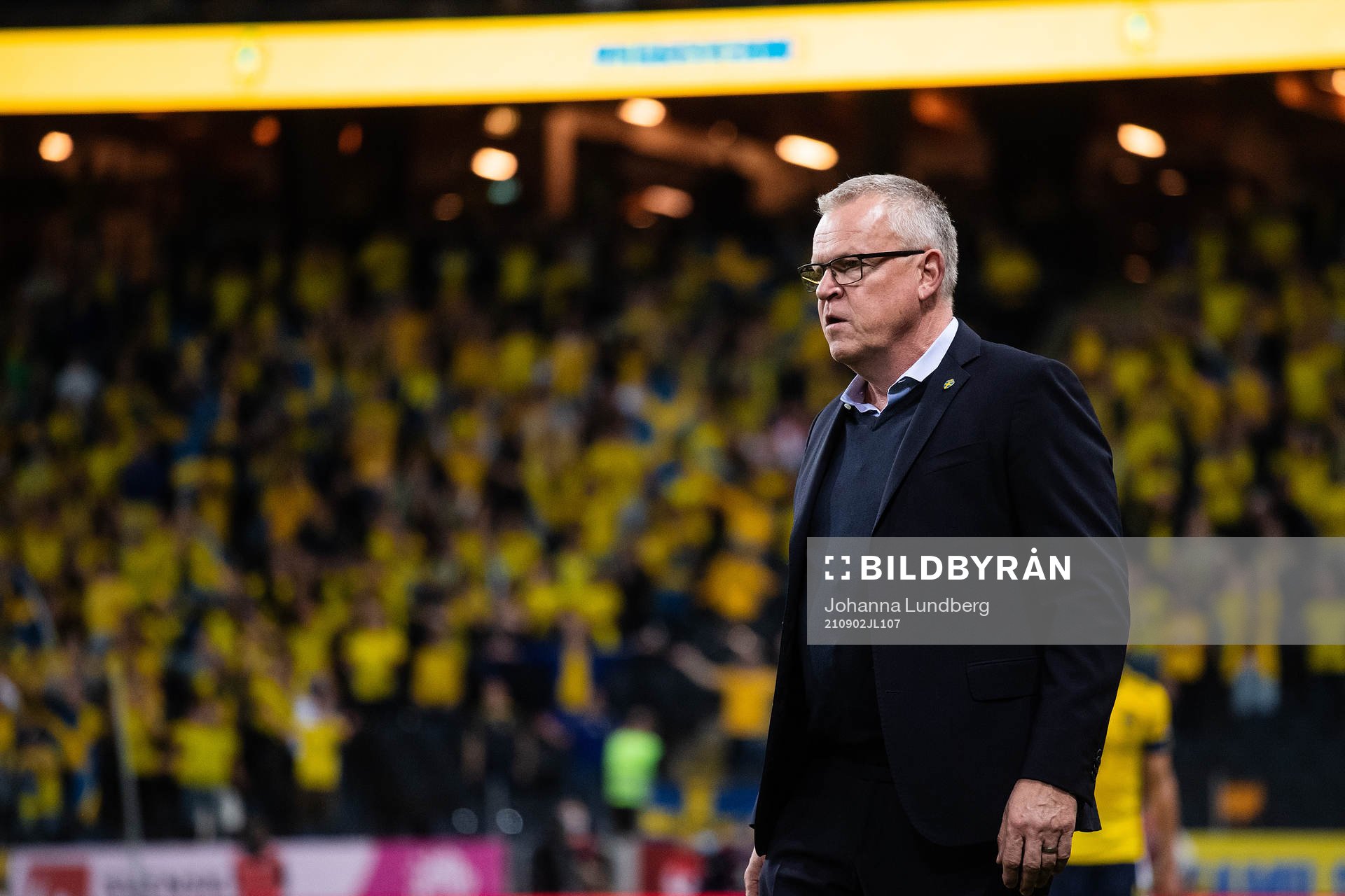 head coach Janne Andersson of Sweden