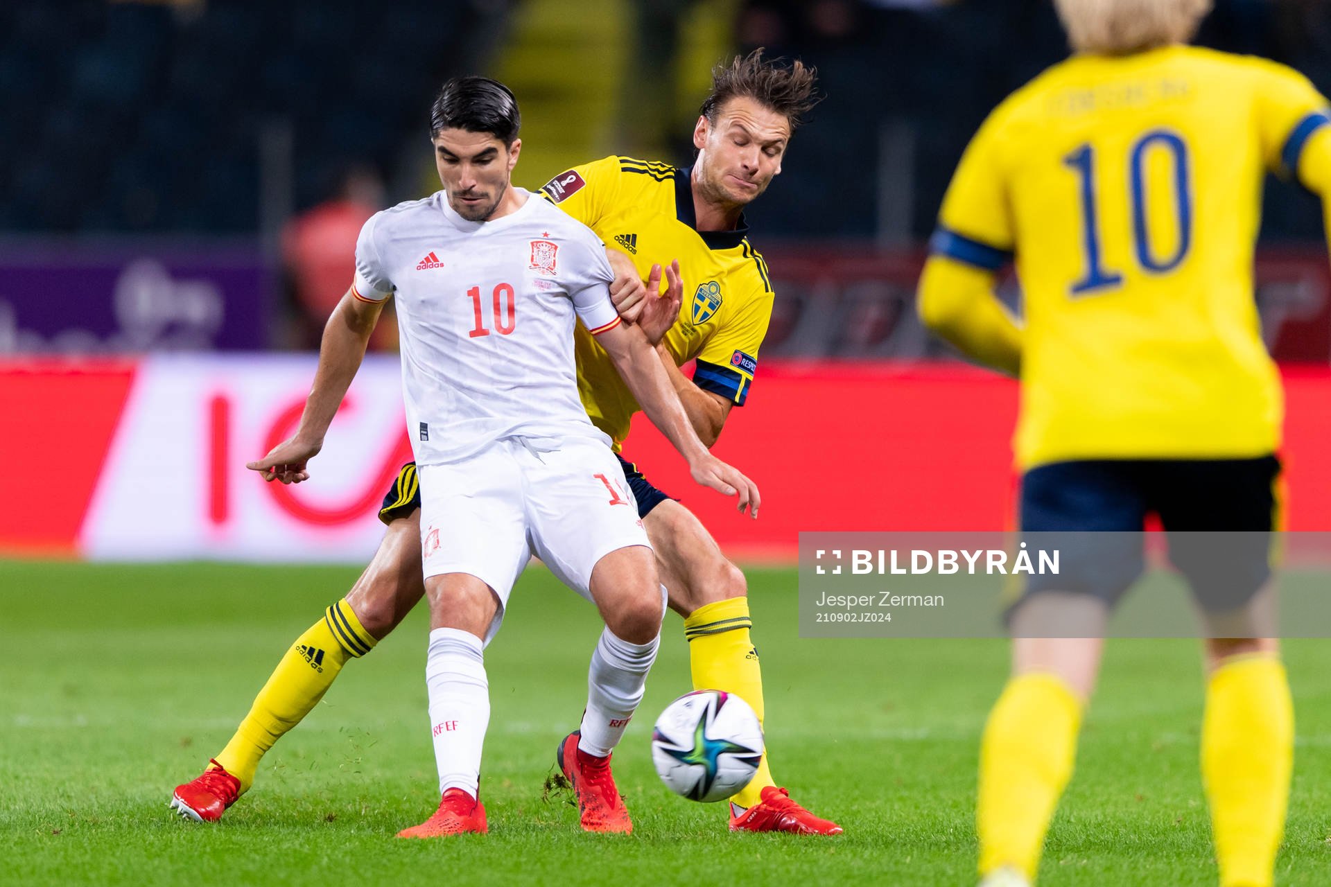 Carlos Soler of Spain and Albin Ekdal of Sweden