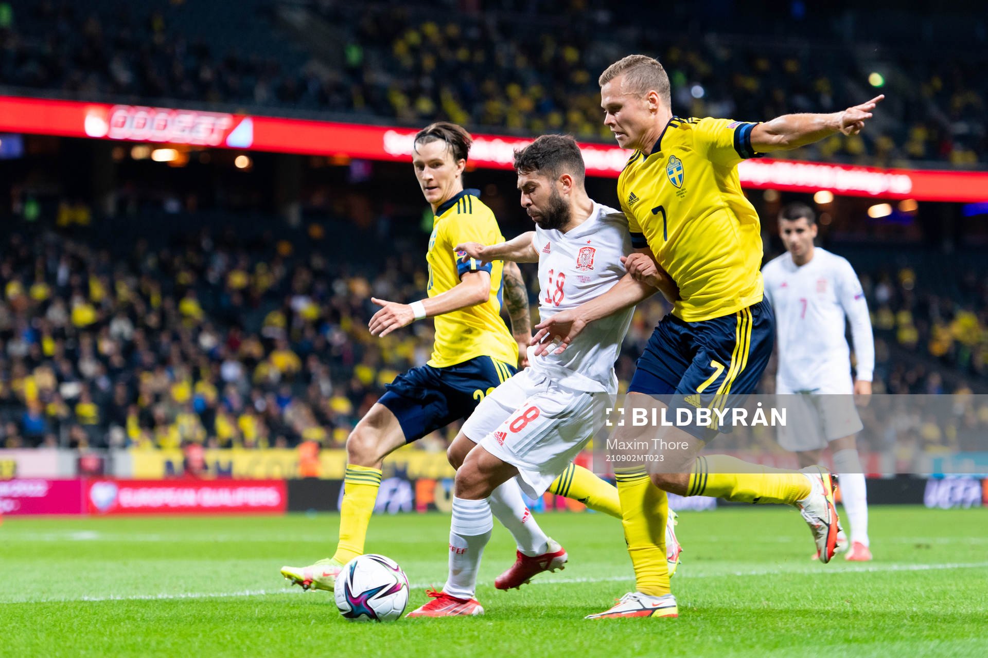 Kristoffer Olsson and Viktor Claesson of Sweden against