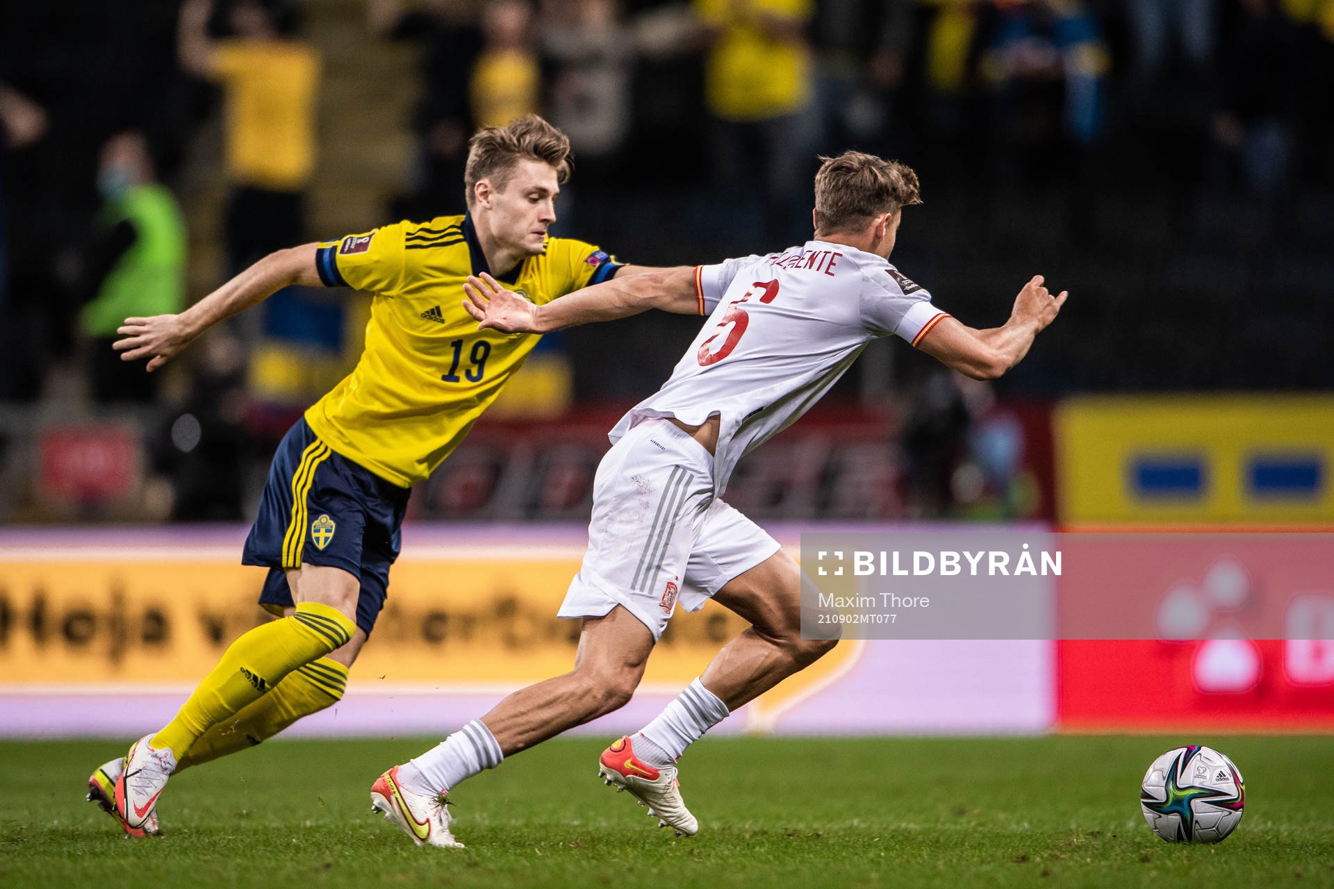 Mattias Svanberg of Sweden and Marcos Llorente of Spain