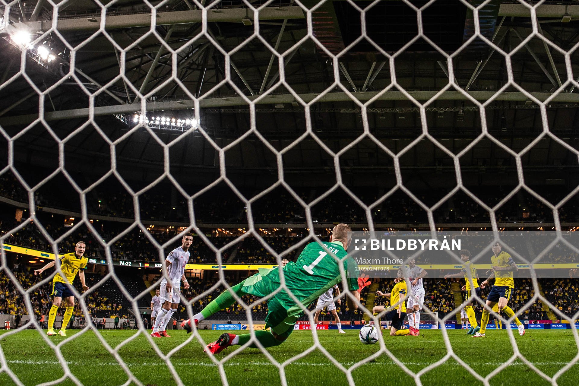 Goalkeeper Robin Olsen of Sweden with a save