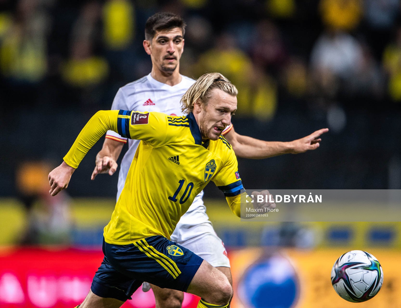 Emil Forsberg of Sweden and Gerard Moreno of Spain