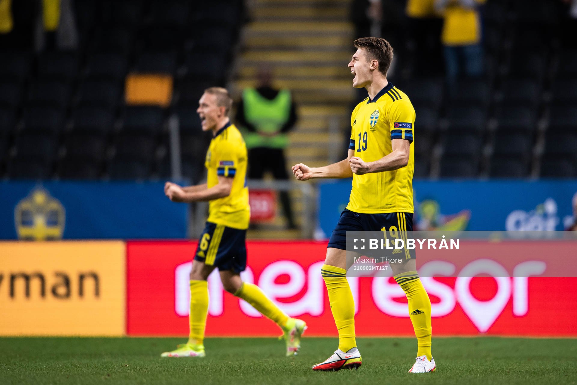 Mattias Svanberg of Sweden celebrates