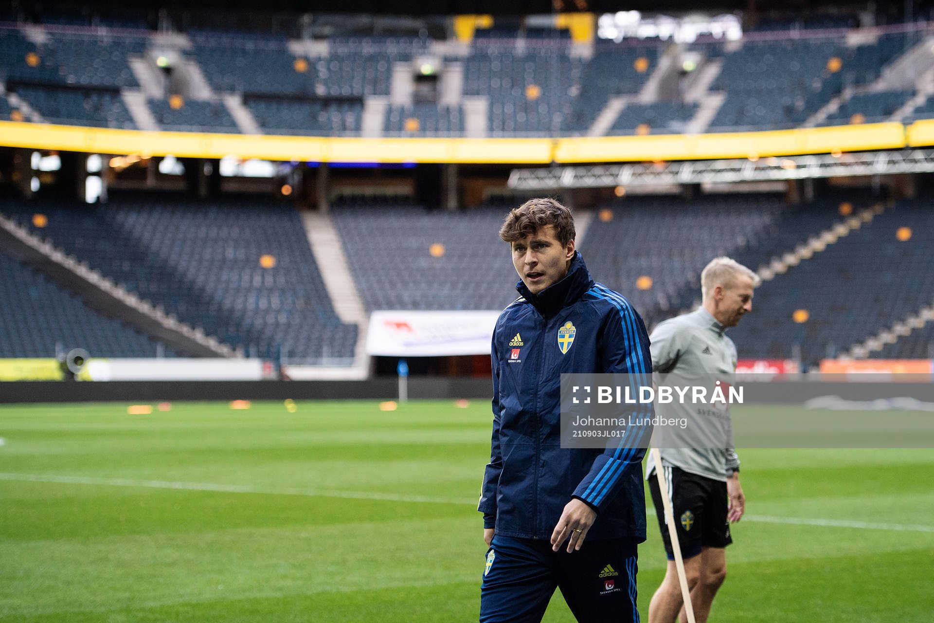 Victor Nilsson Lindelöf of the Swedish national team