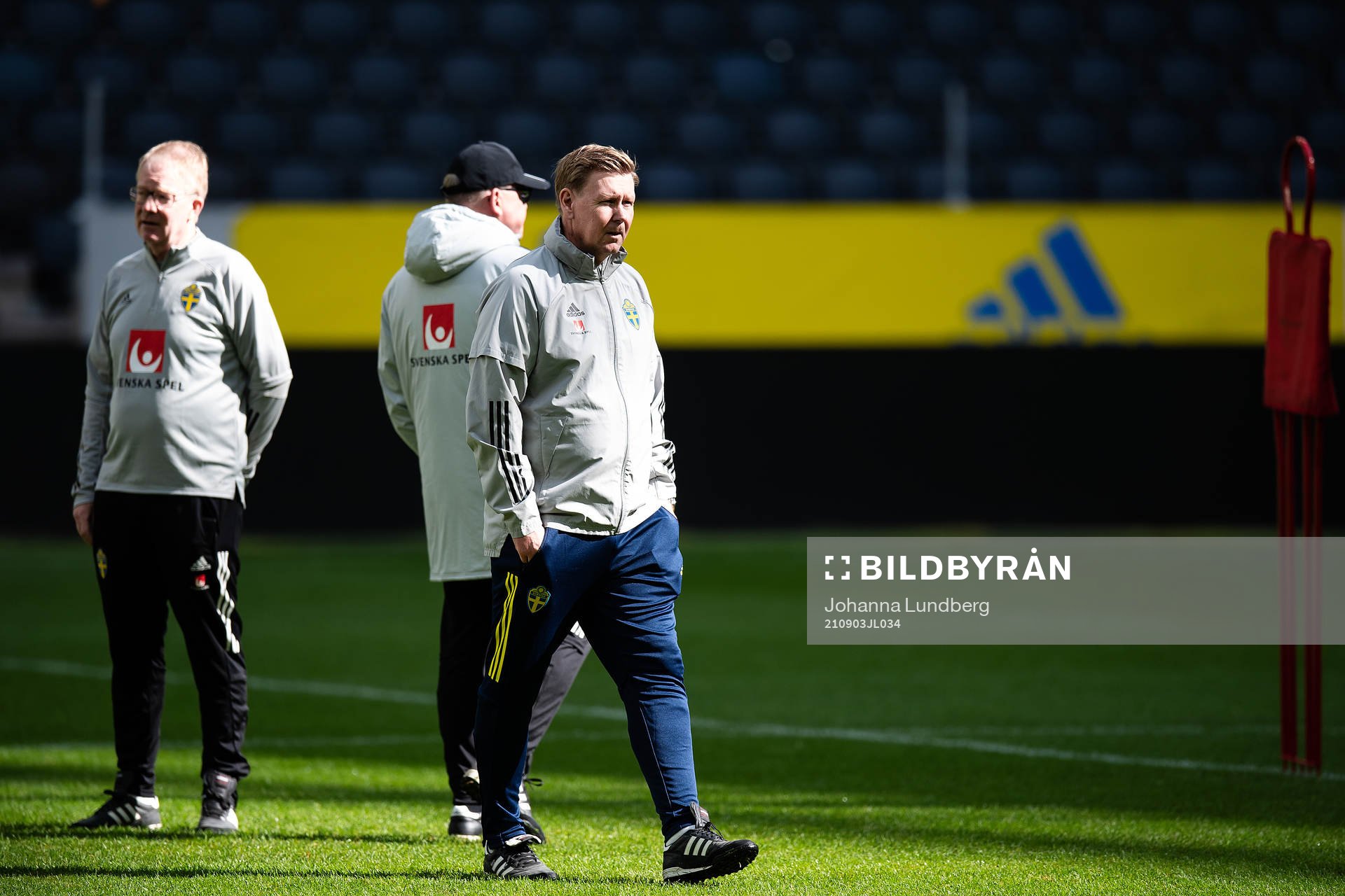 assistant coach Peter Wettergren of the Swedish national