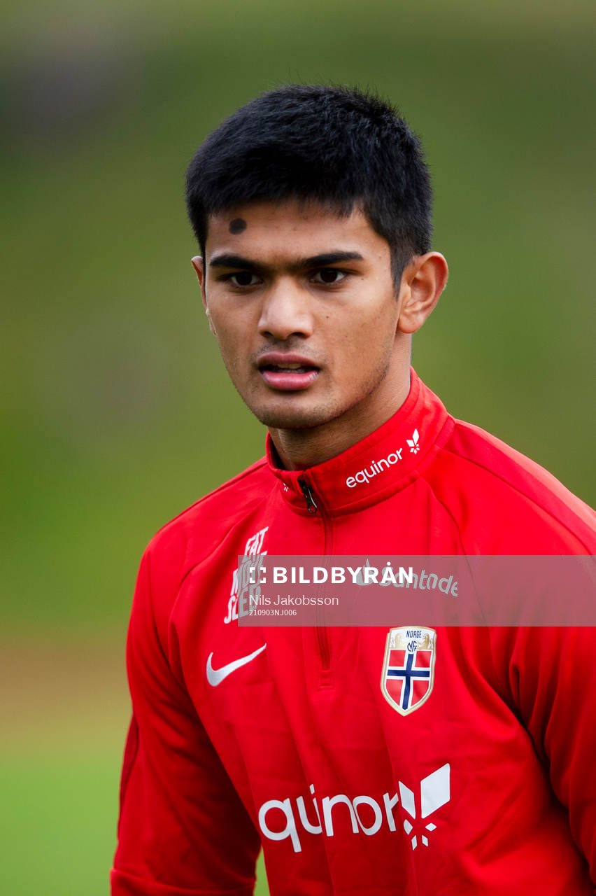 Dylan Ryan Murugesapillai of the Norwegian national