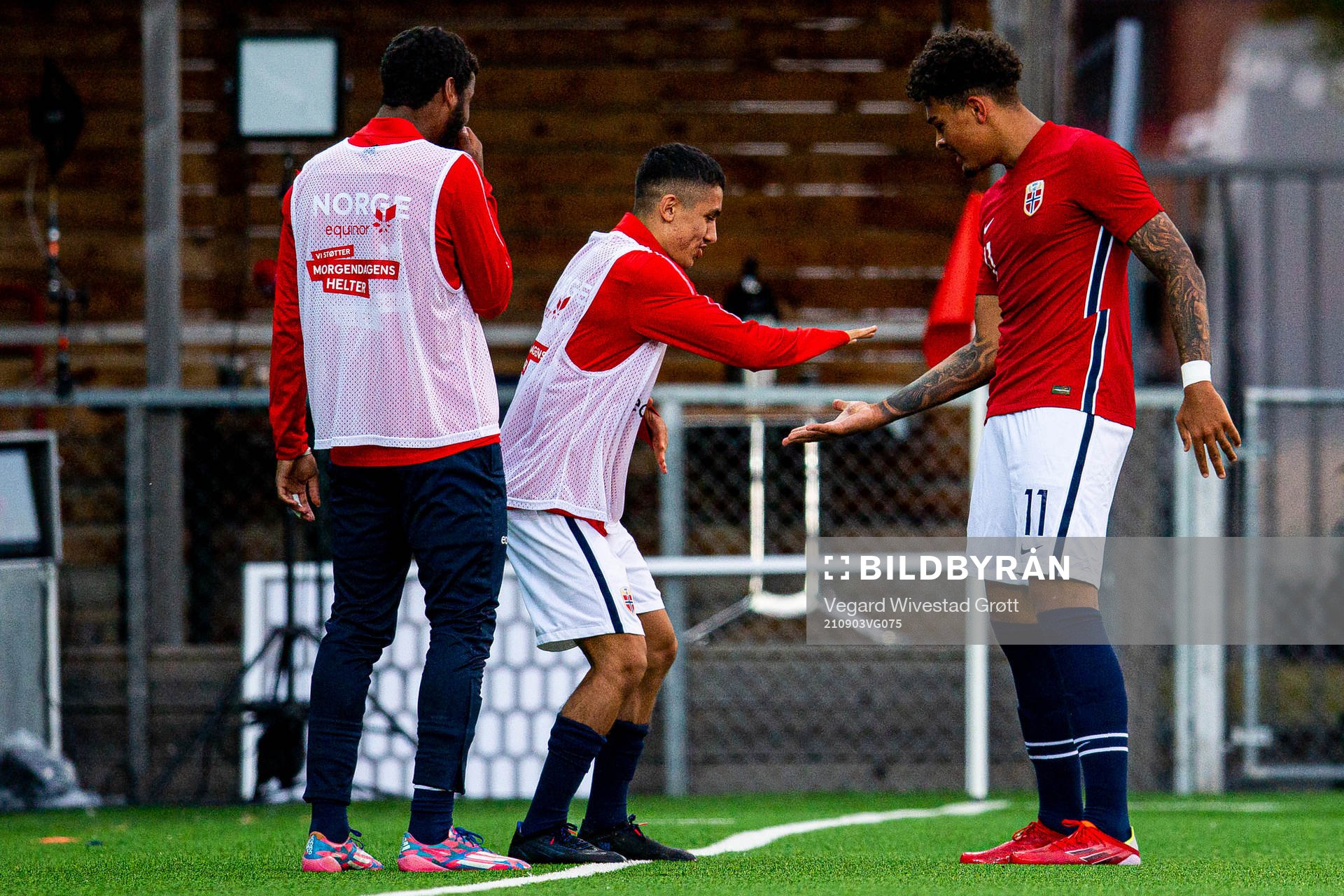 Noah Holm of Norway celebrates with teammates Emil
