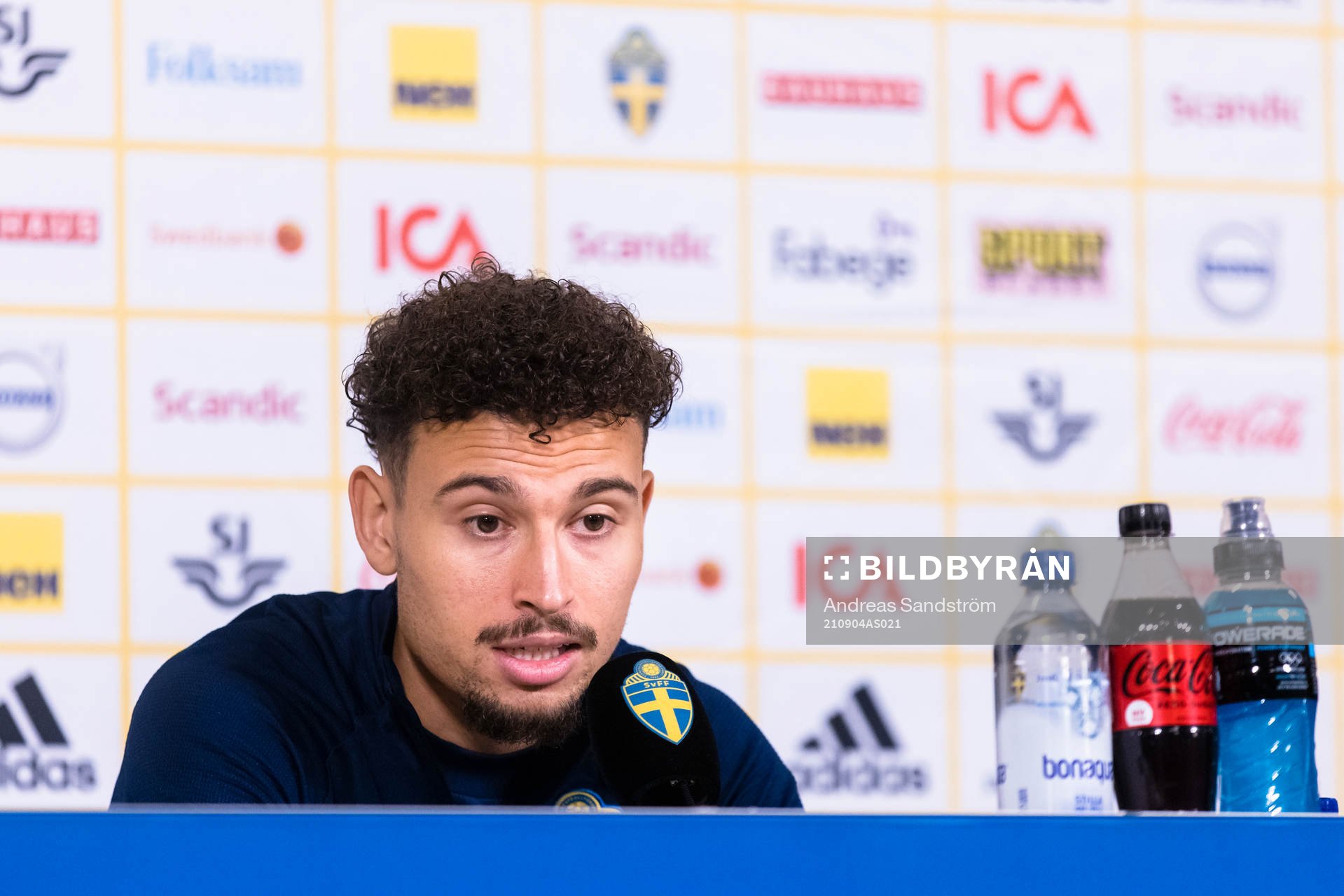 Jordan Larsson of Sweden