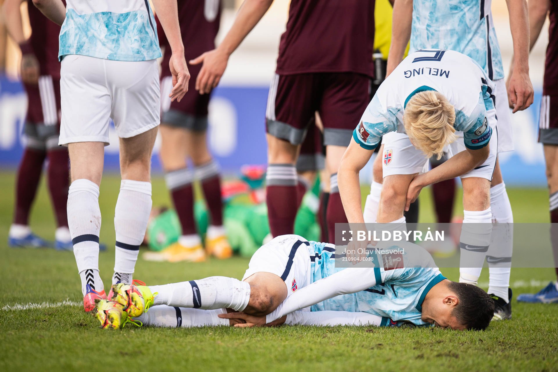 Mohamed Elyounoussi of Norway in pain