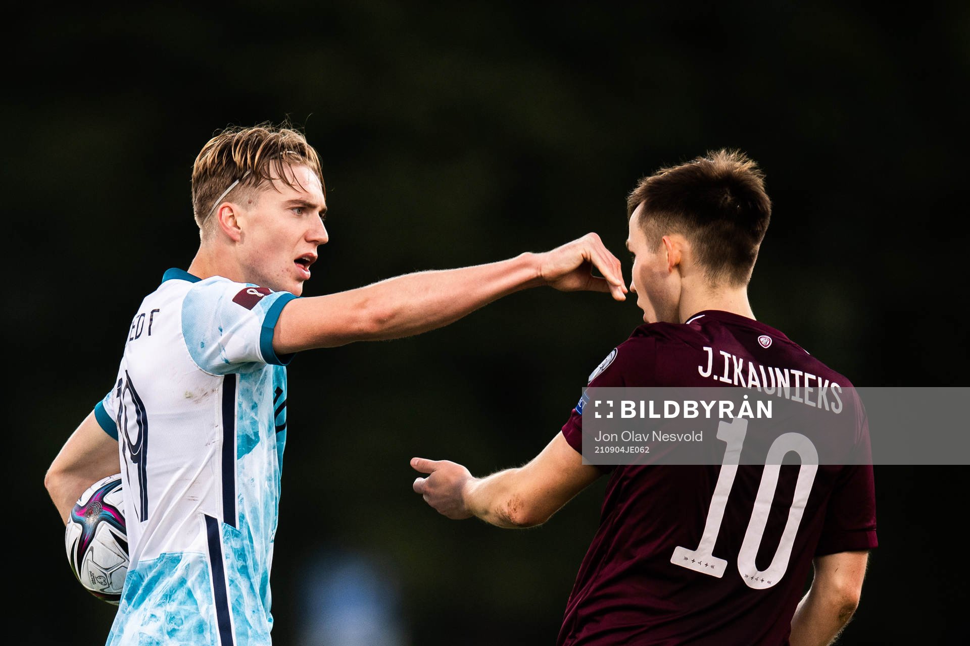 Kristian Thorstvedt of Norway and Janis Ikaunieks of Latvia