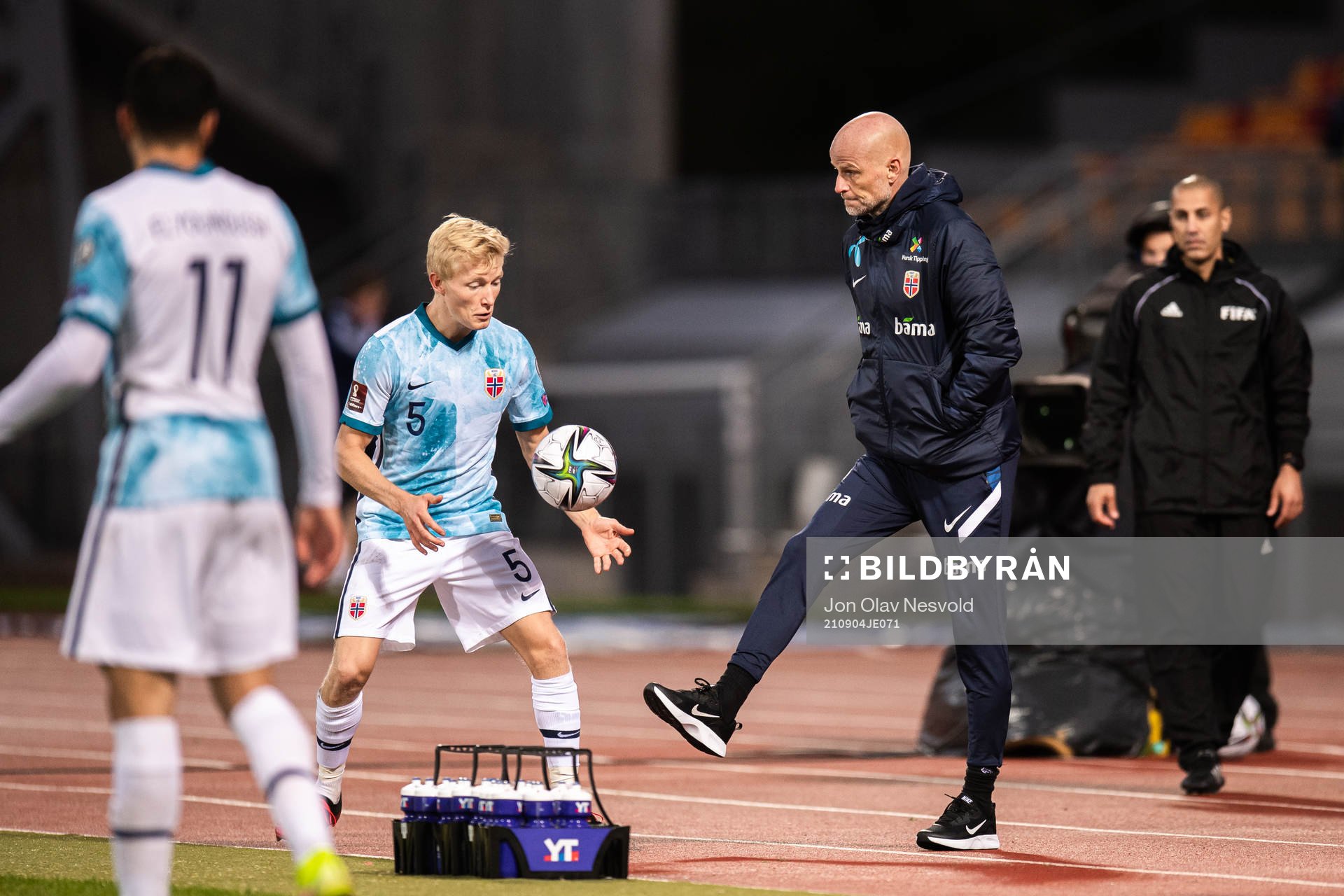 Birger Meling and Ståle Solbakken, head coach of Norway