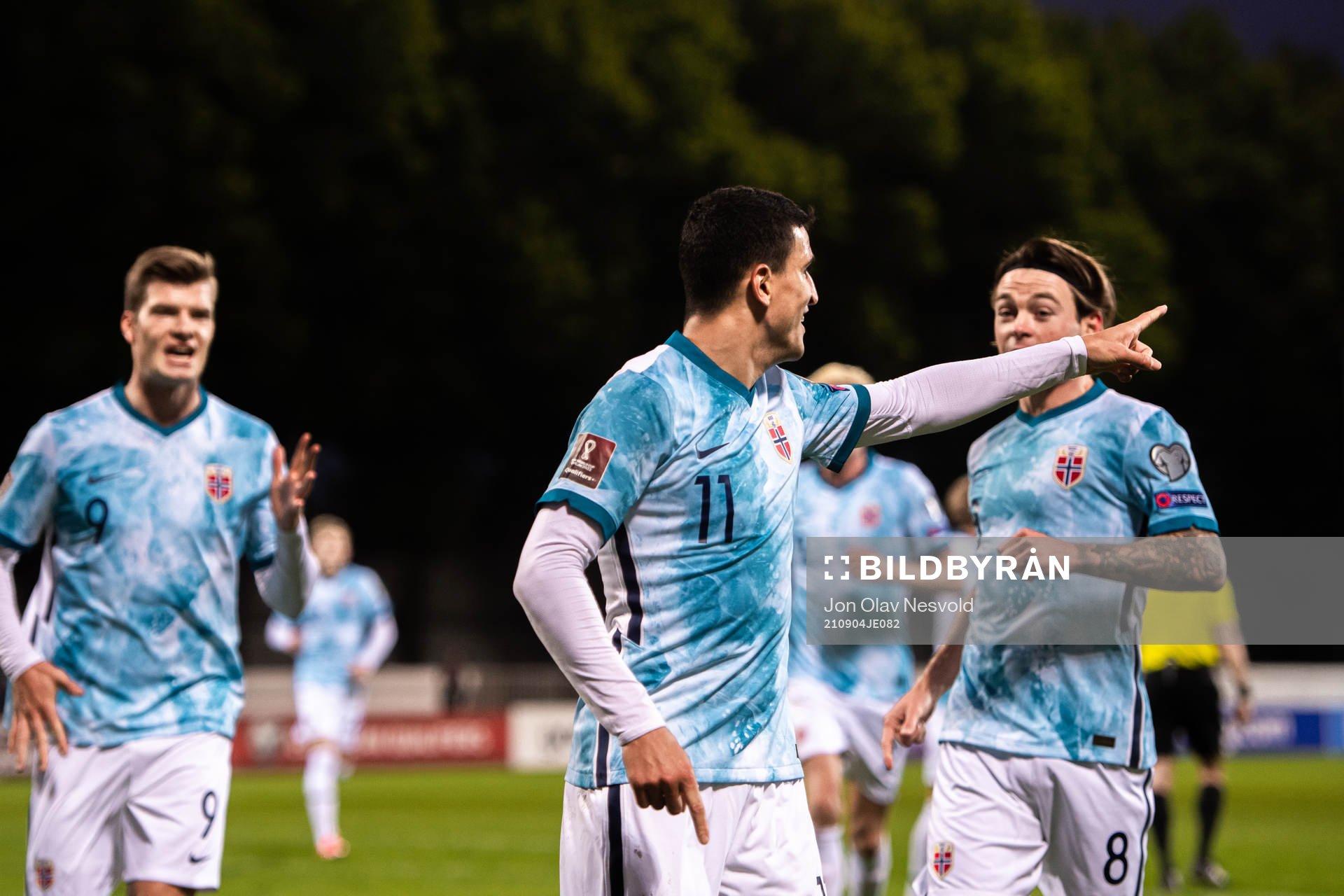 Mohamed Elyounoussi of Norway celebrates