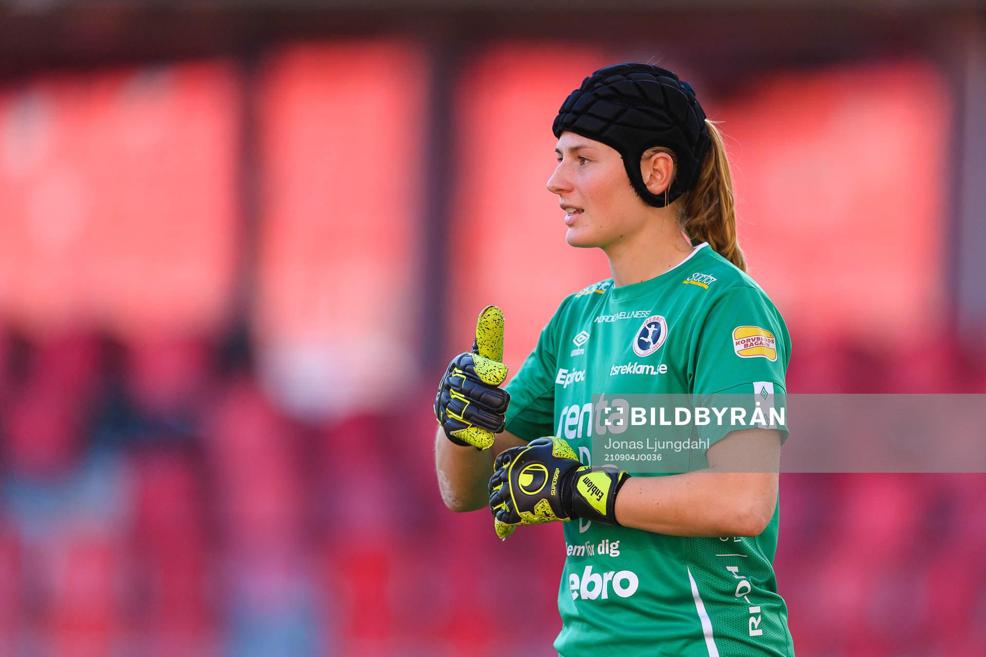 Örebros målvakt Tove Enblom