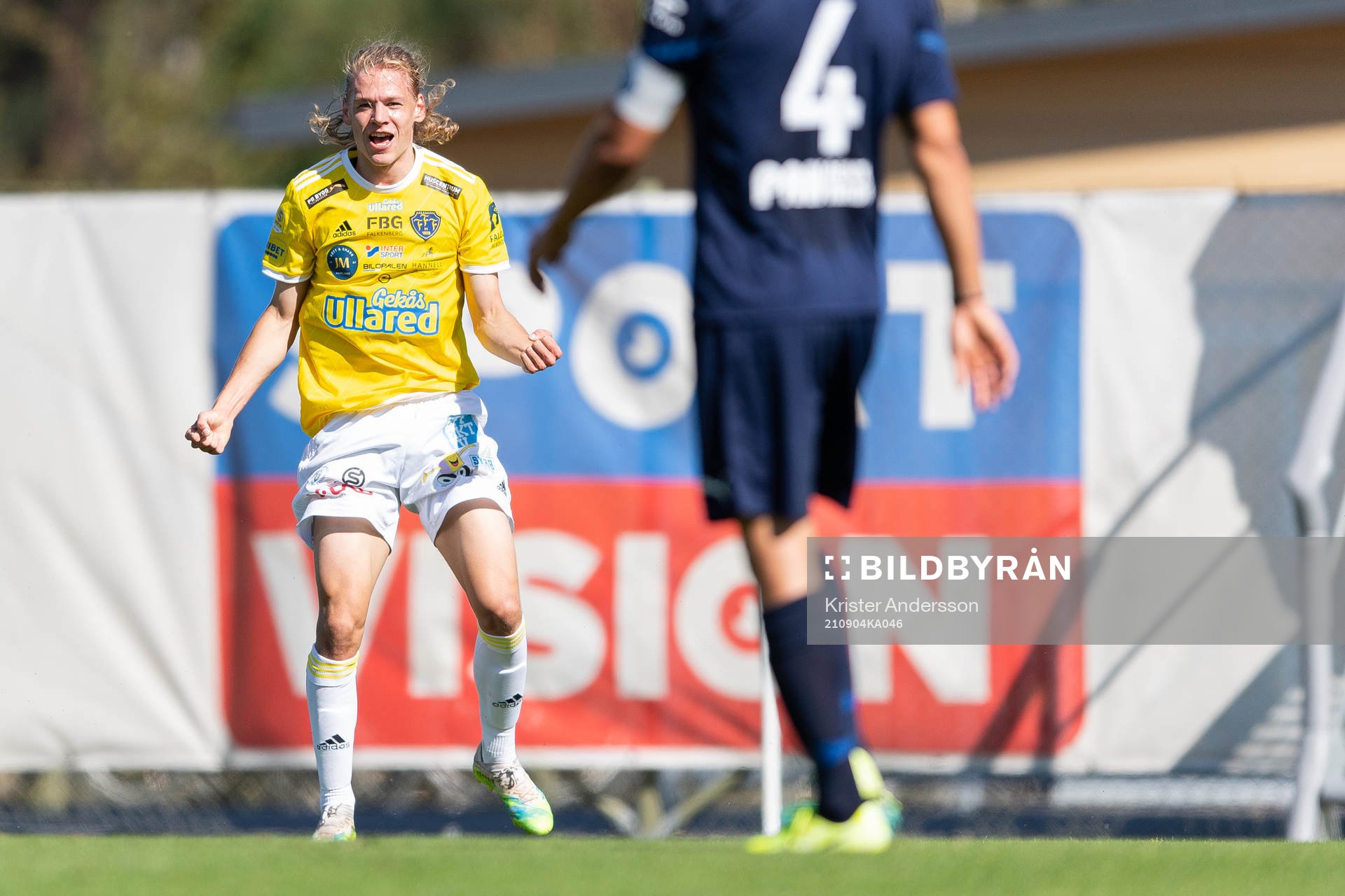 Falkenbergs Melker Nilsson jublar