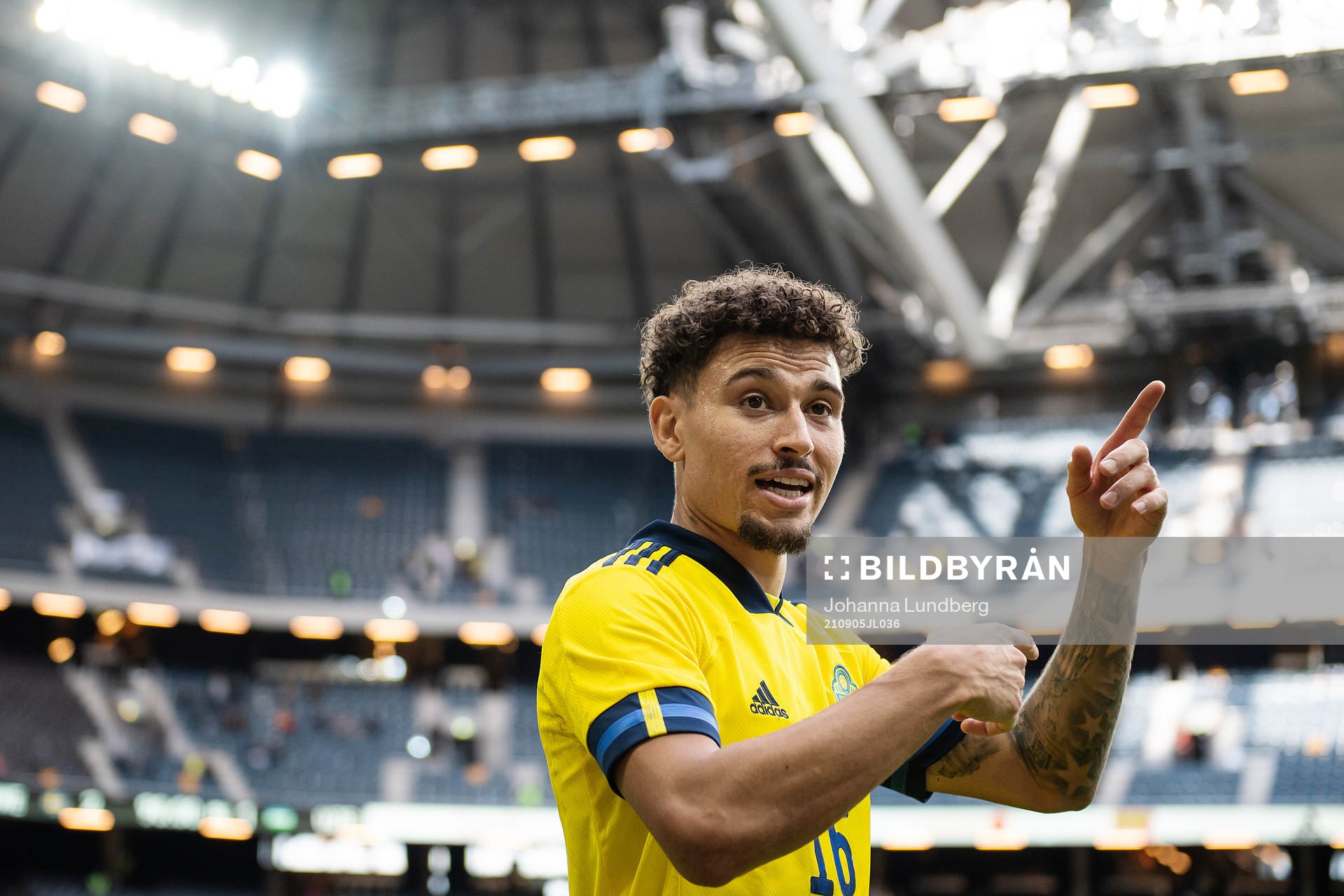 Jordan Larsson of Sweden