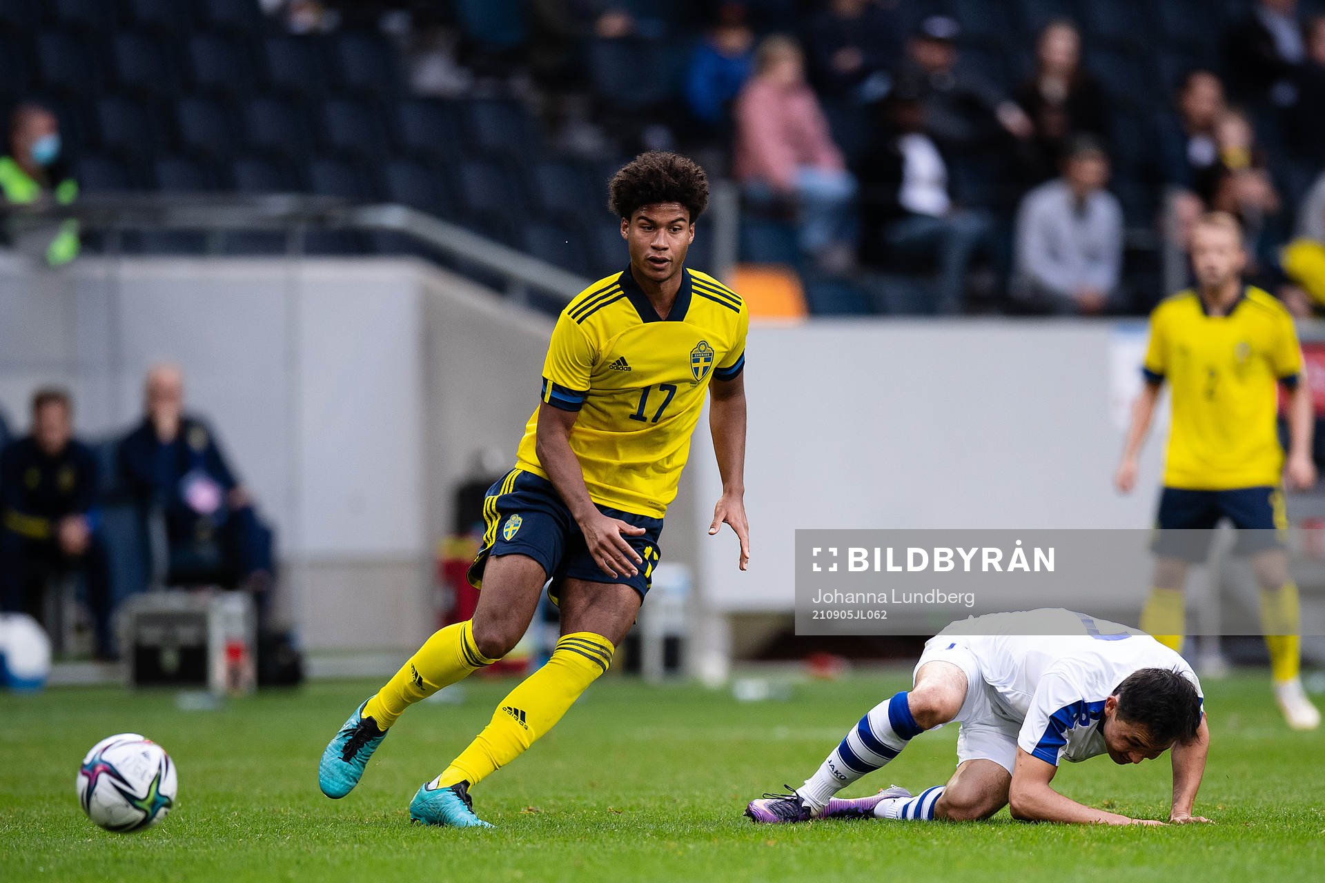 Jens Cajuste of Sweden and Otabek Shukurov of Uzbekistan