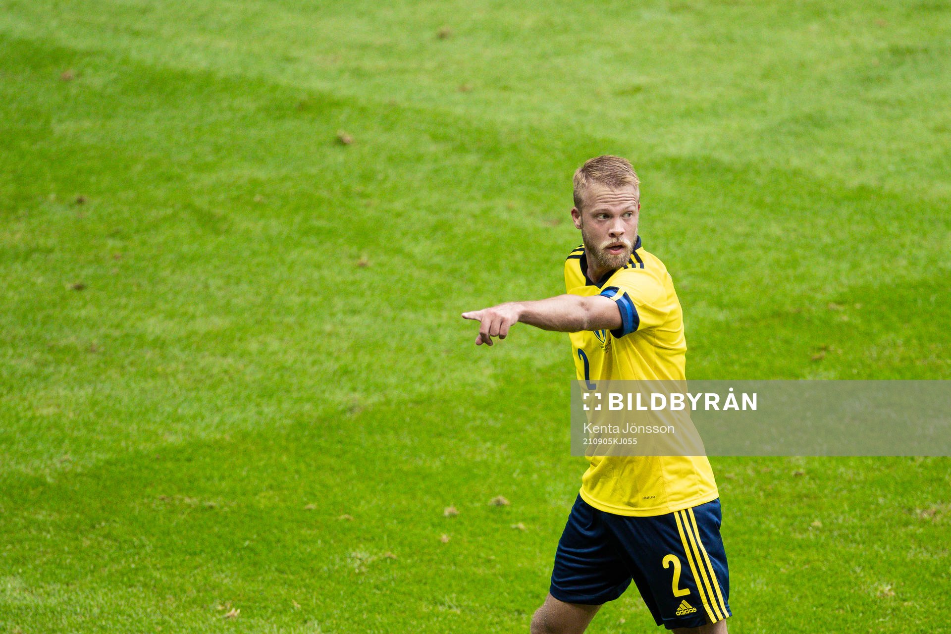 Daniel Sundgren of Sweden