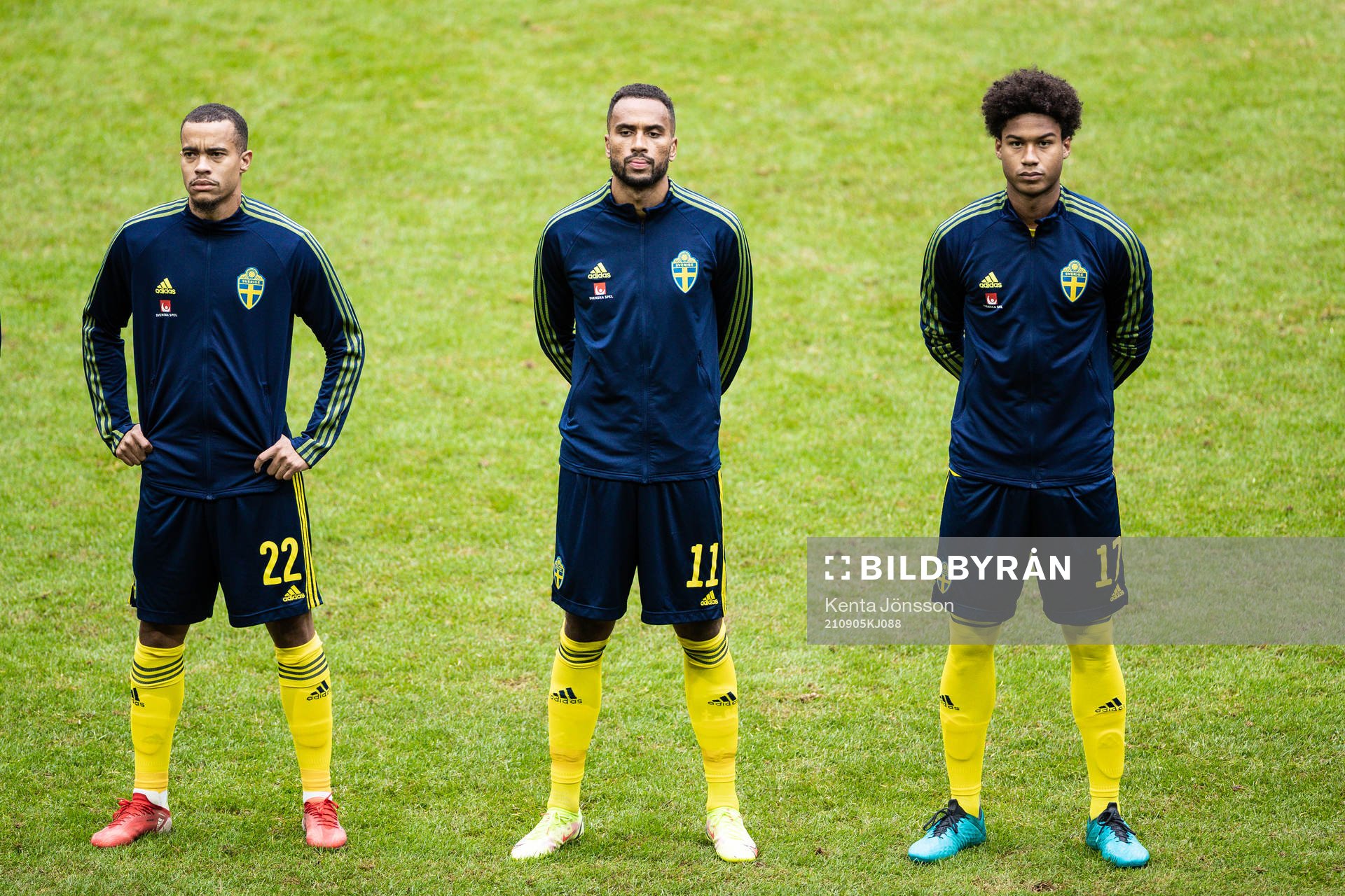 Robin Quaison, Isaac Kiese-Thelin and Jens Cajuste of Sweden