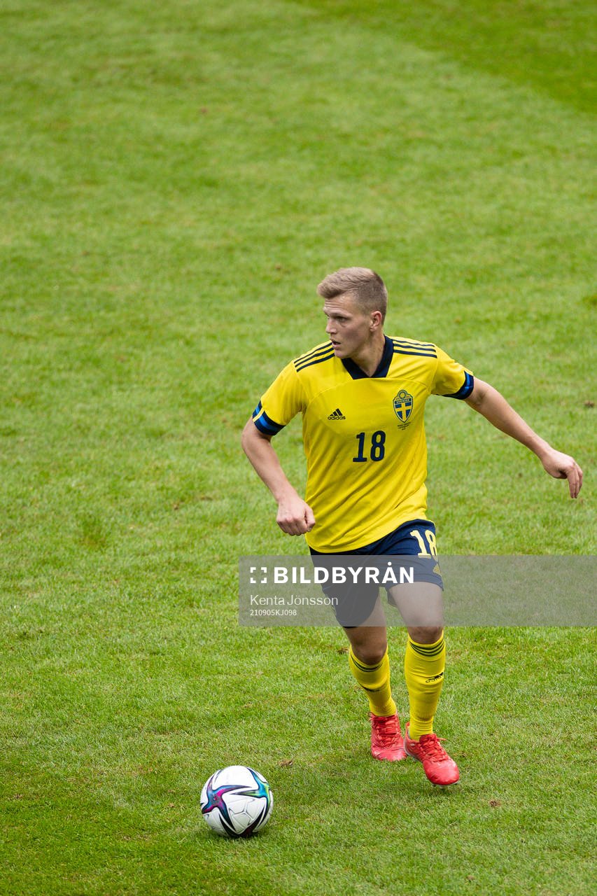 Joakim Nilsson of Sweden
