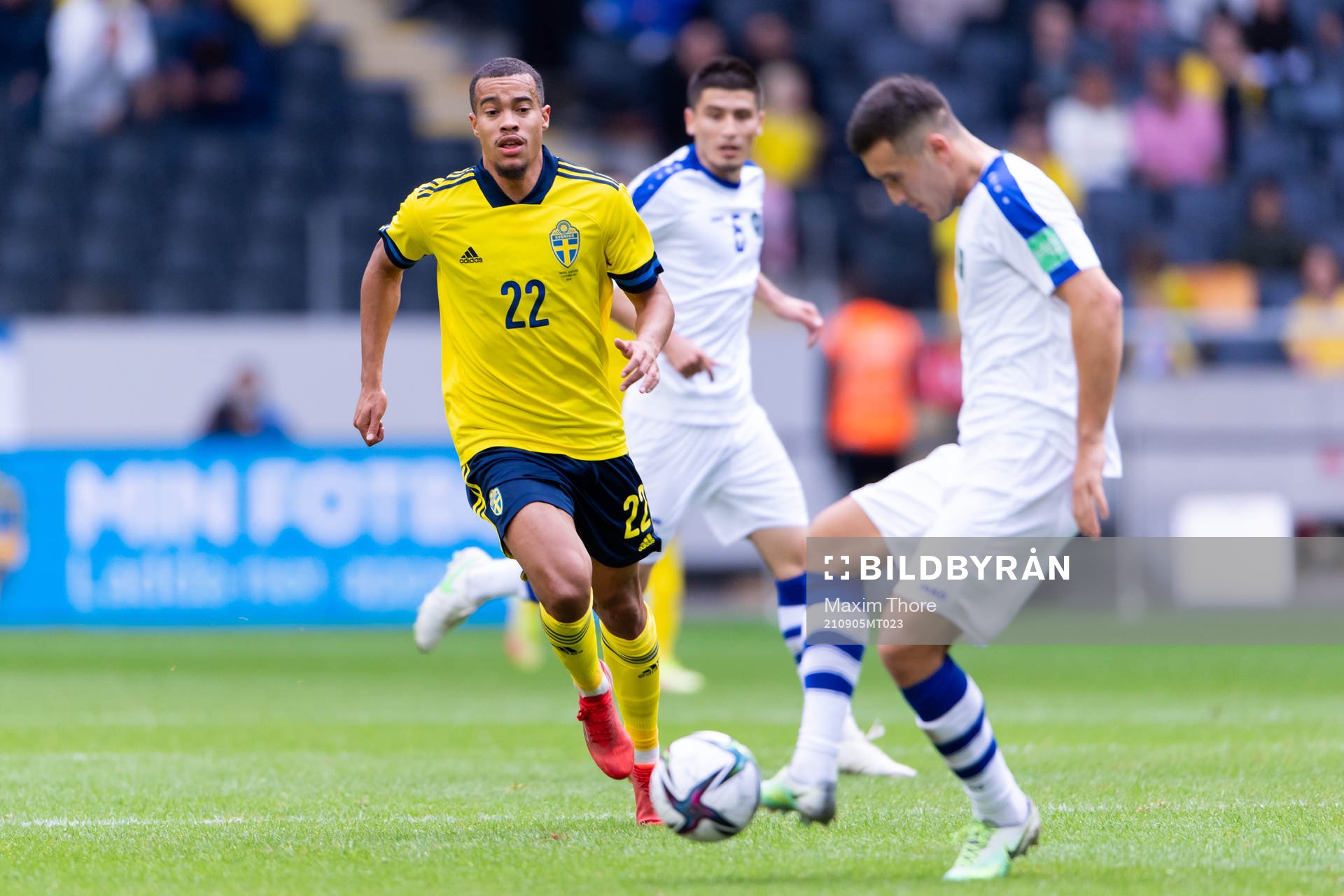 Robin Quaison of Sweden