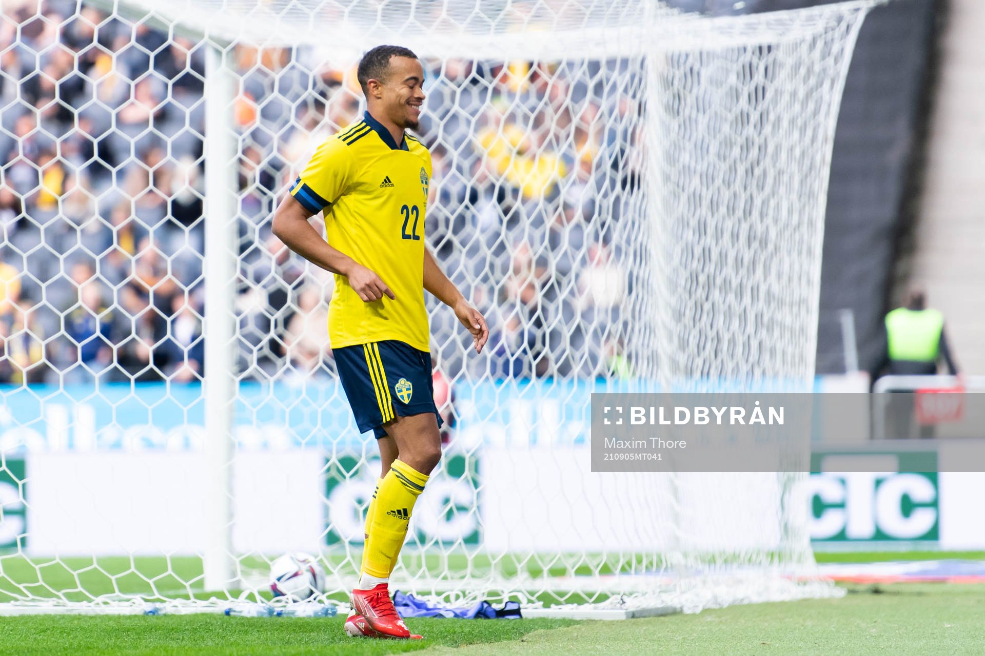Robin Quaison of Sweden