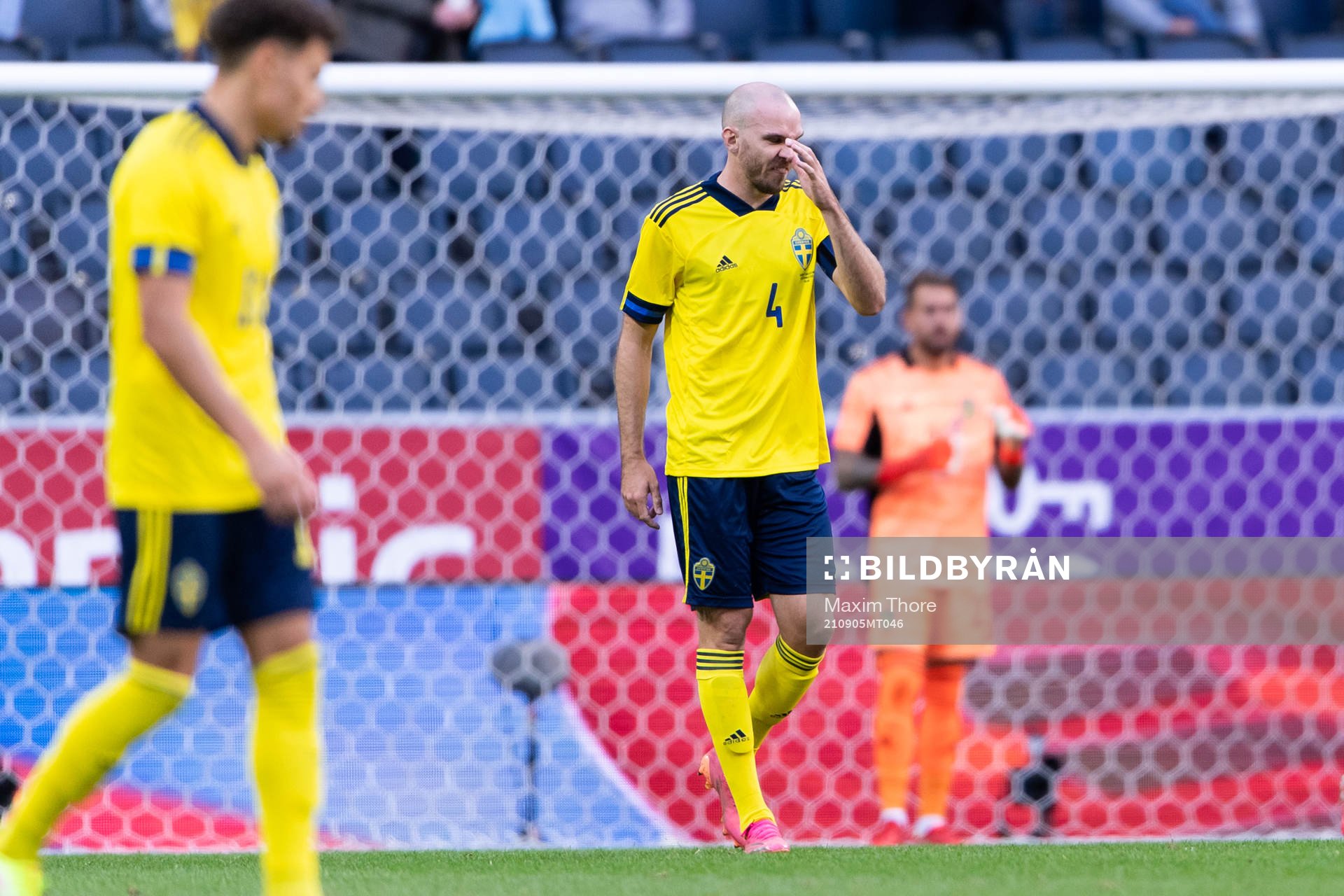 Marcus Danielson of Sweden looks dejected