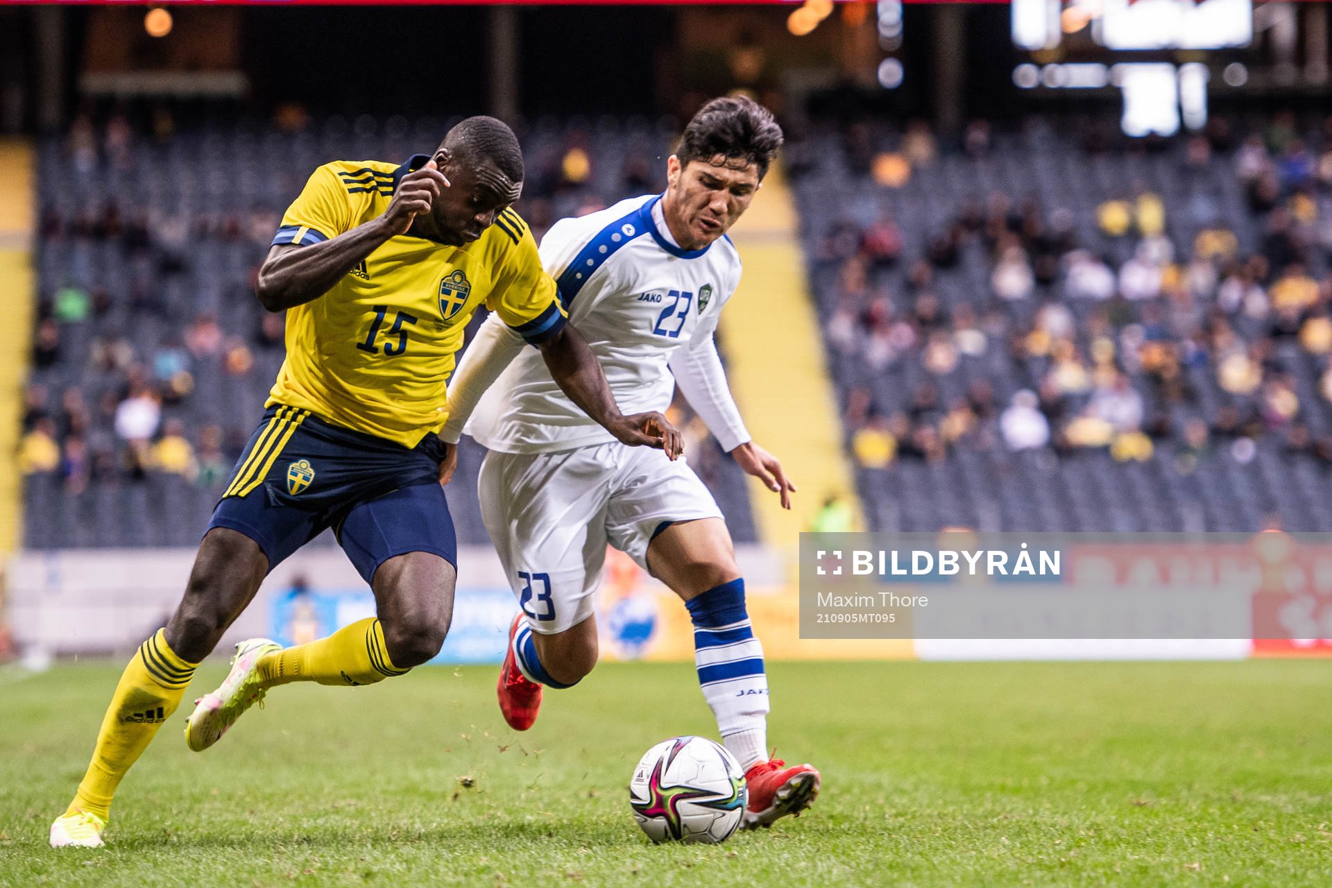 Ken Sema of Sweden and Ibrokhimkhalil Yuldoshev of