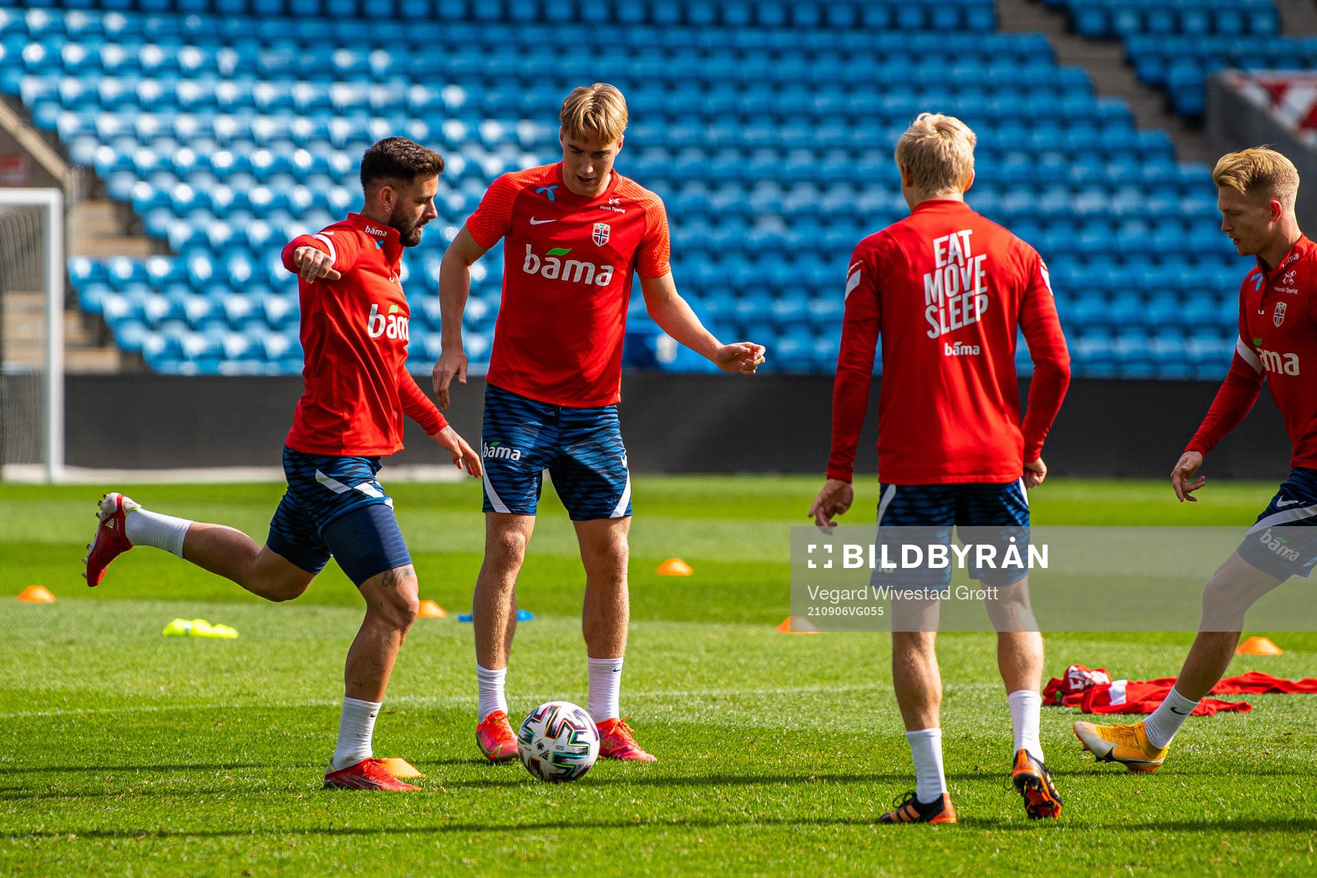 Aron Dønnum and Kristian Thorstvedt of the Norwegian