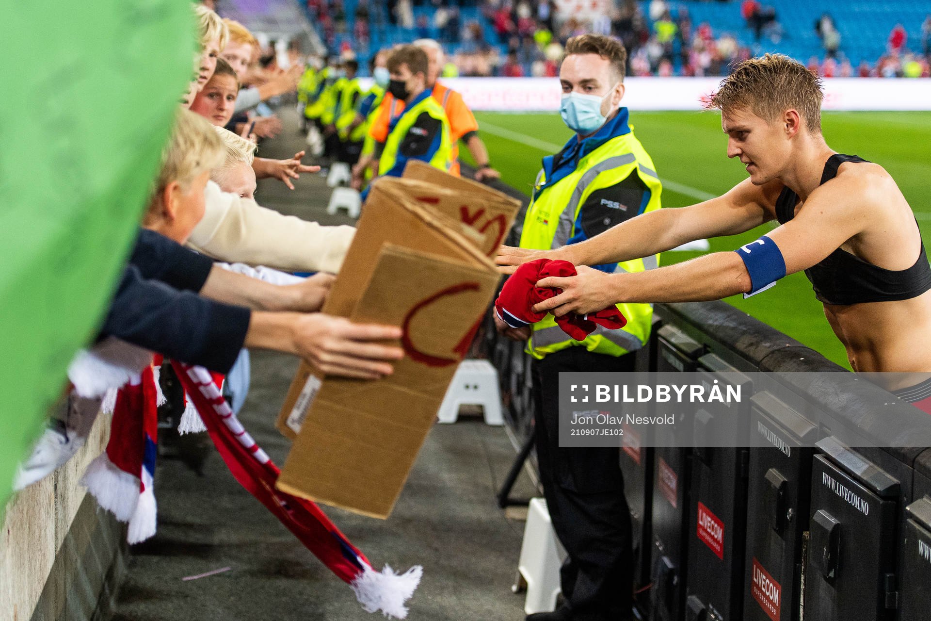 Martin Ødegaard of Norway interact with fans