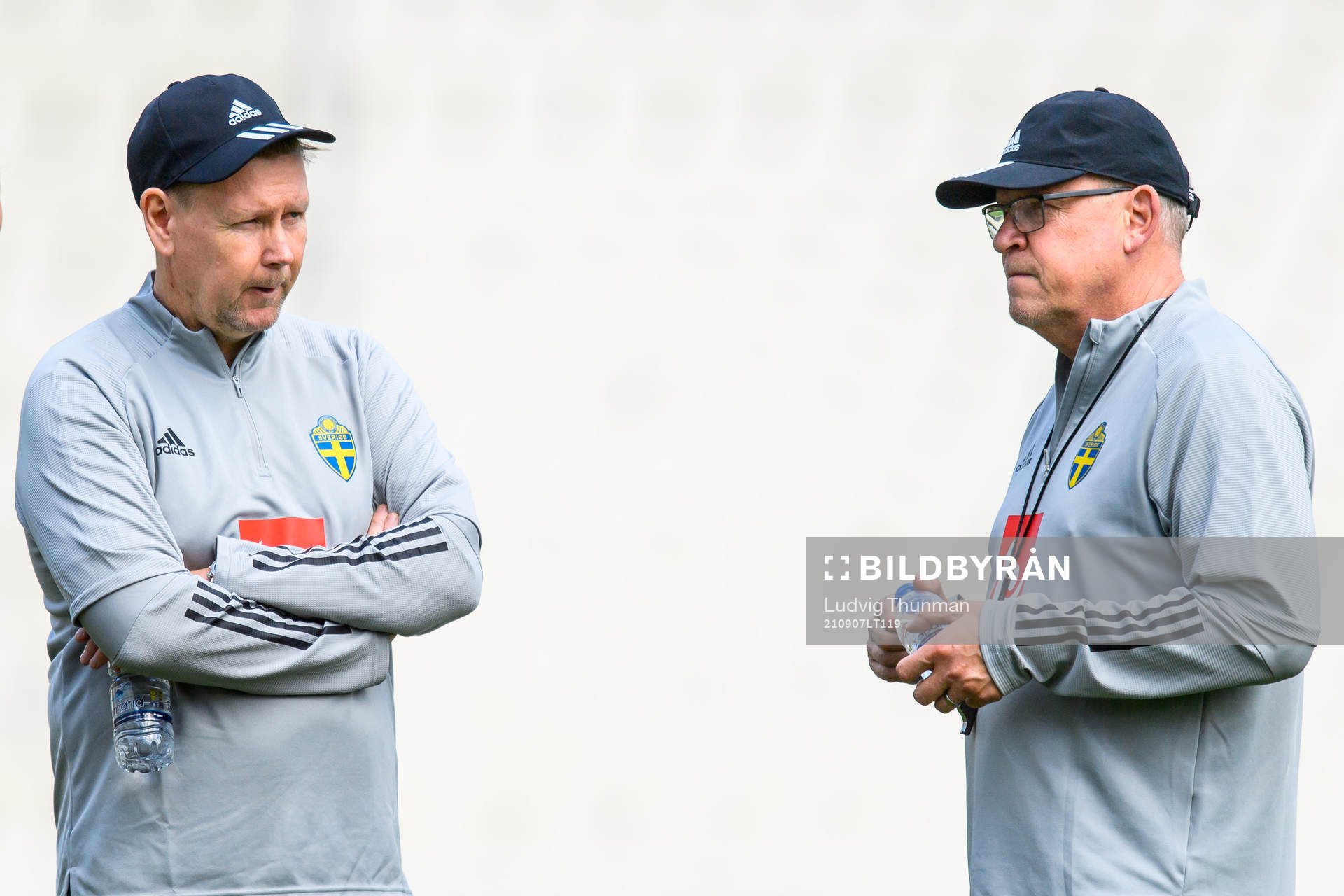 Assistant coach Peter Wettergren and head coach Janne