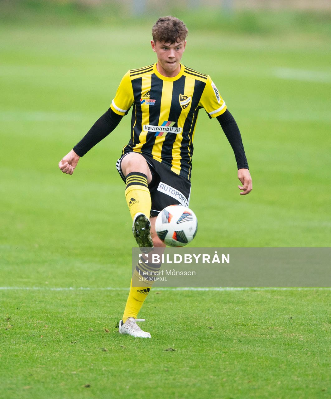 IFK Hässleholms  Max Nilsson i matchen i division 2 mellan