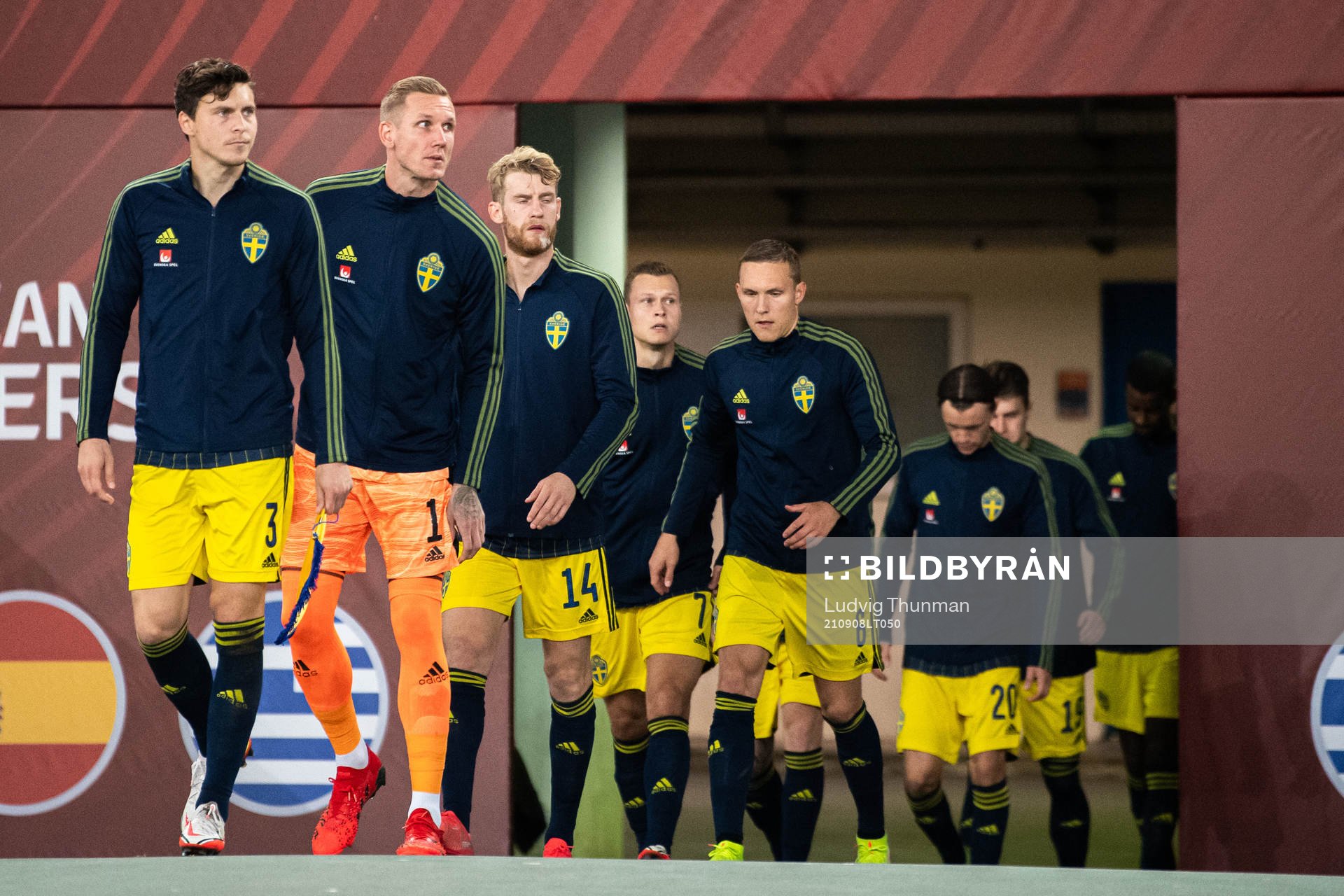 Victor Nilsson Lindelöf and goalkeeper Robin Olsen of