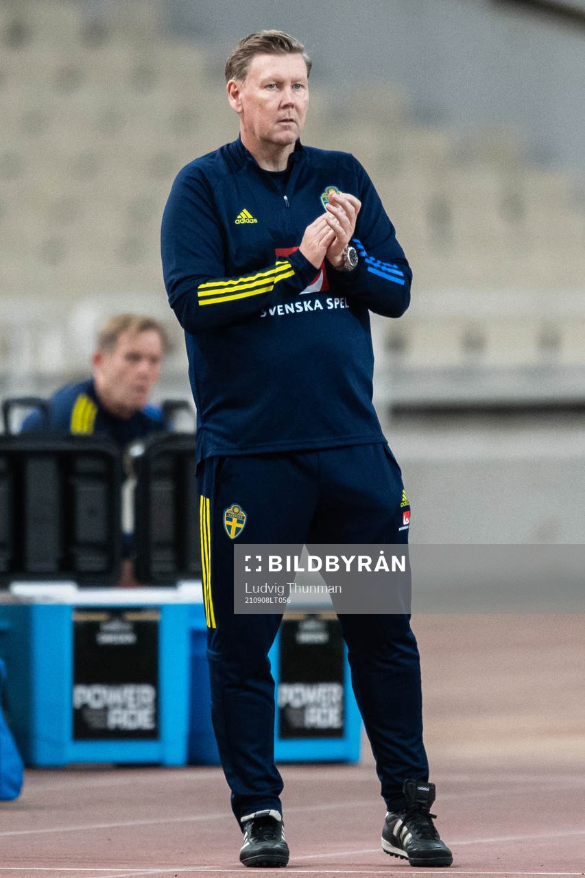 Assistant coach Peter Wettergren of Sweden