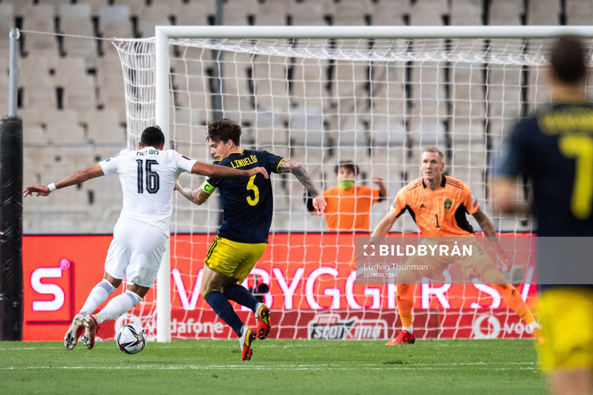 Vangelis Pavlidis of Greece against Victor Nilsson