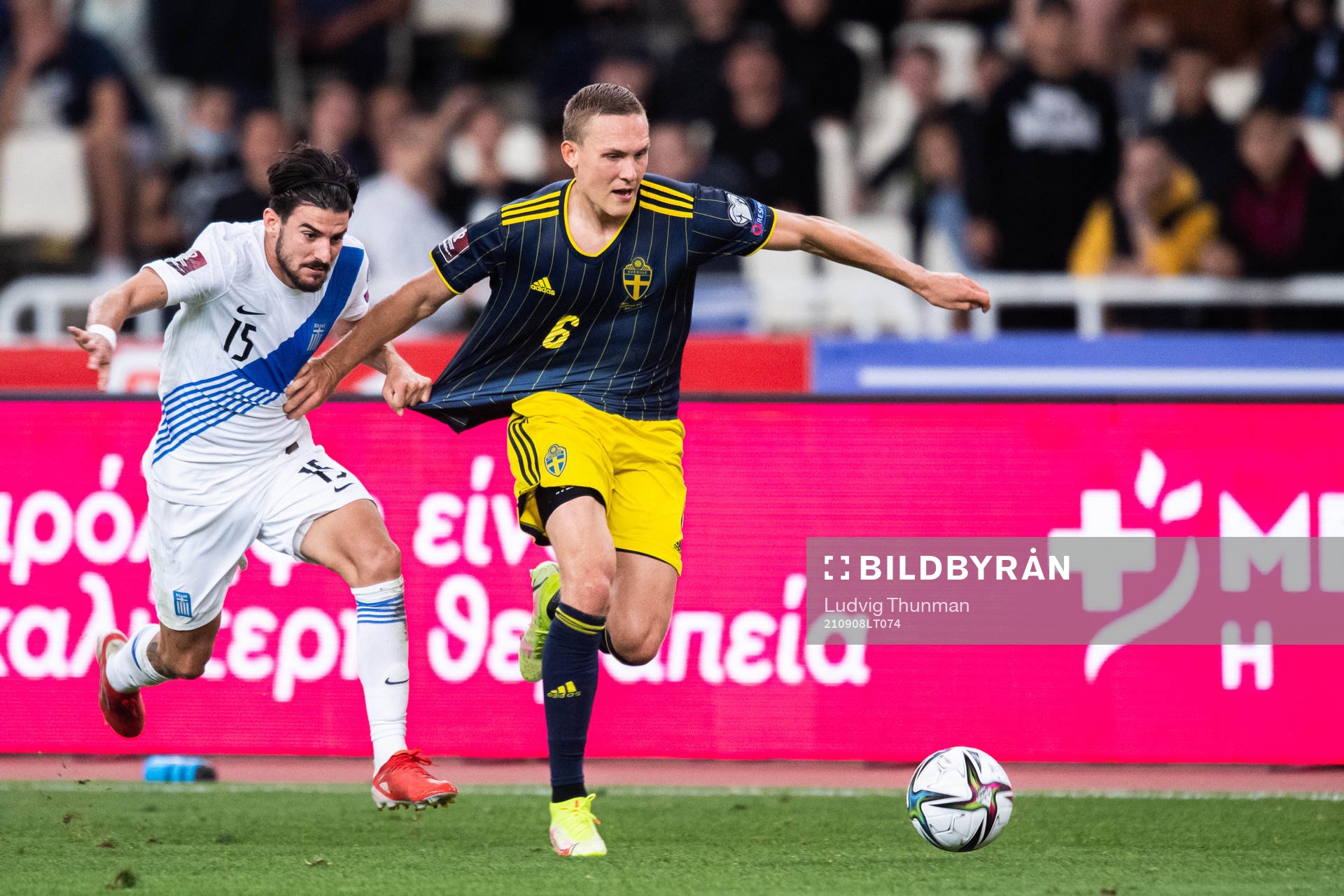 Thanasis Androutsos of Greece and Ludwig Augustinsson of