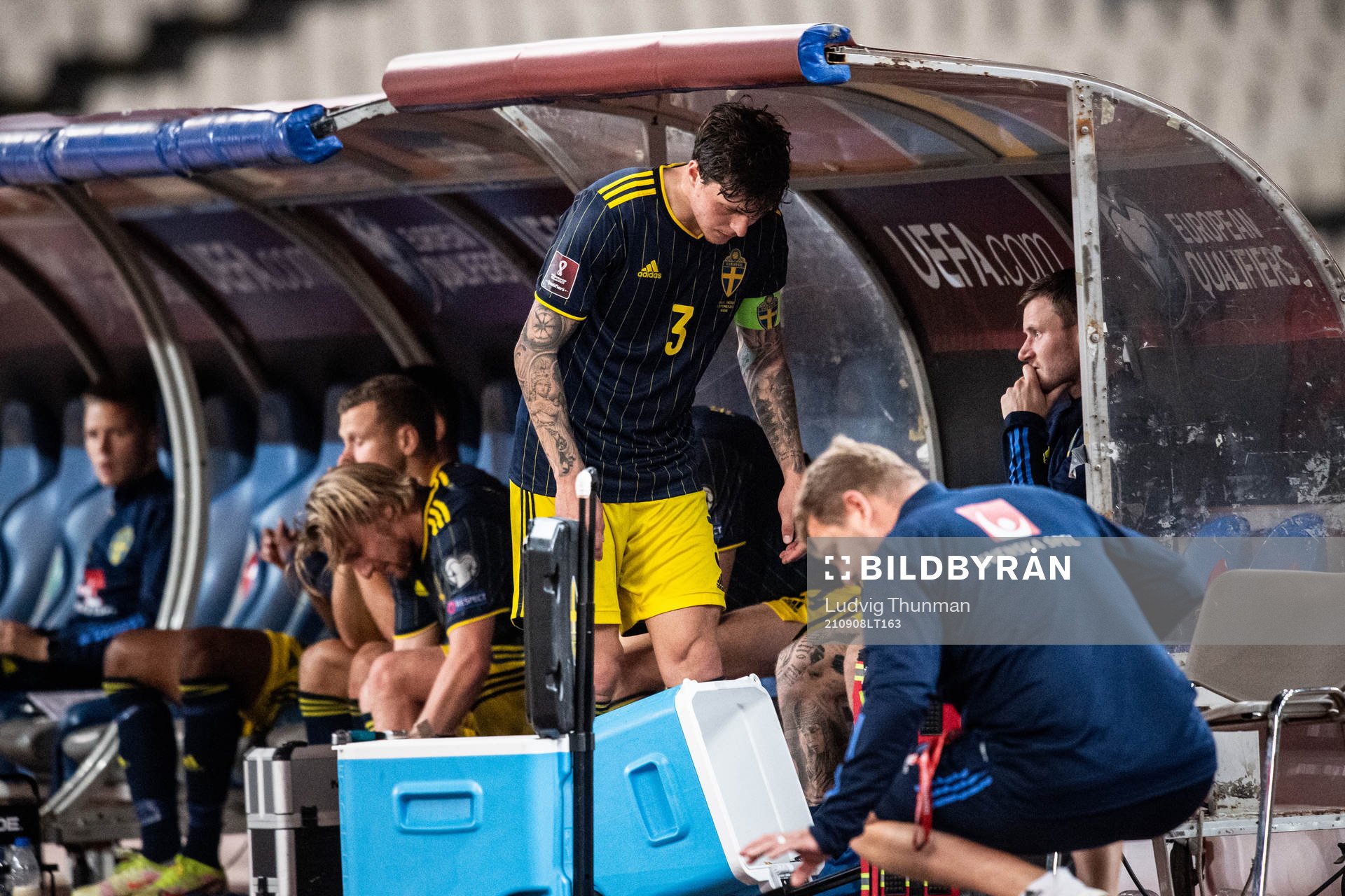 Victor Nilsson Lindelöf of Sweden looks dejected