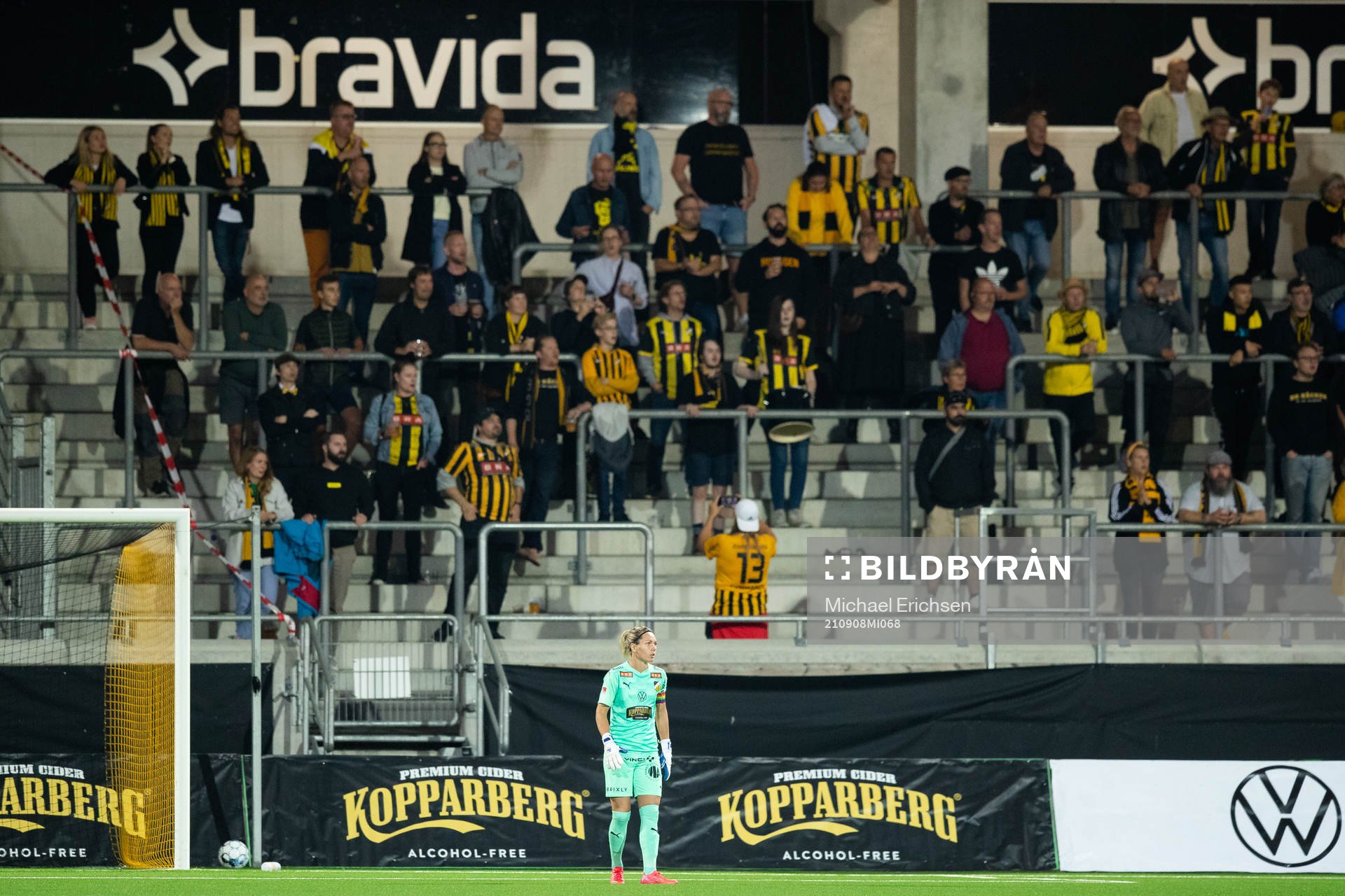 Goalkeeper Jennifer Falk of Häcken