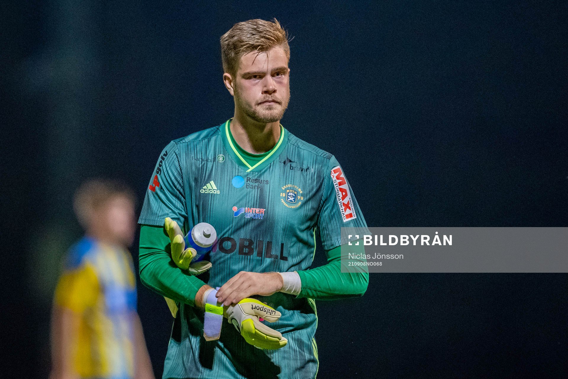 Ängelholms målvakt Robin Streifert deppar