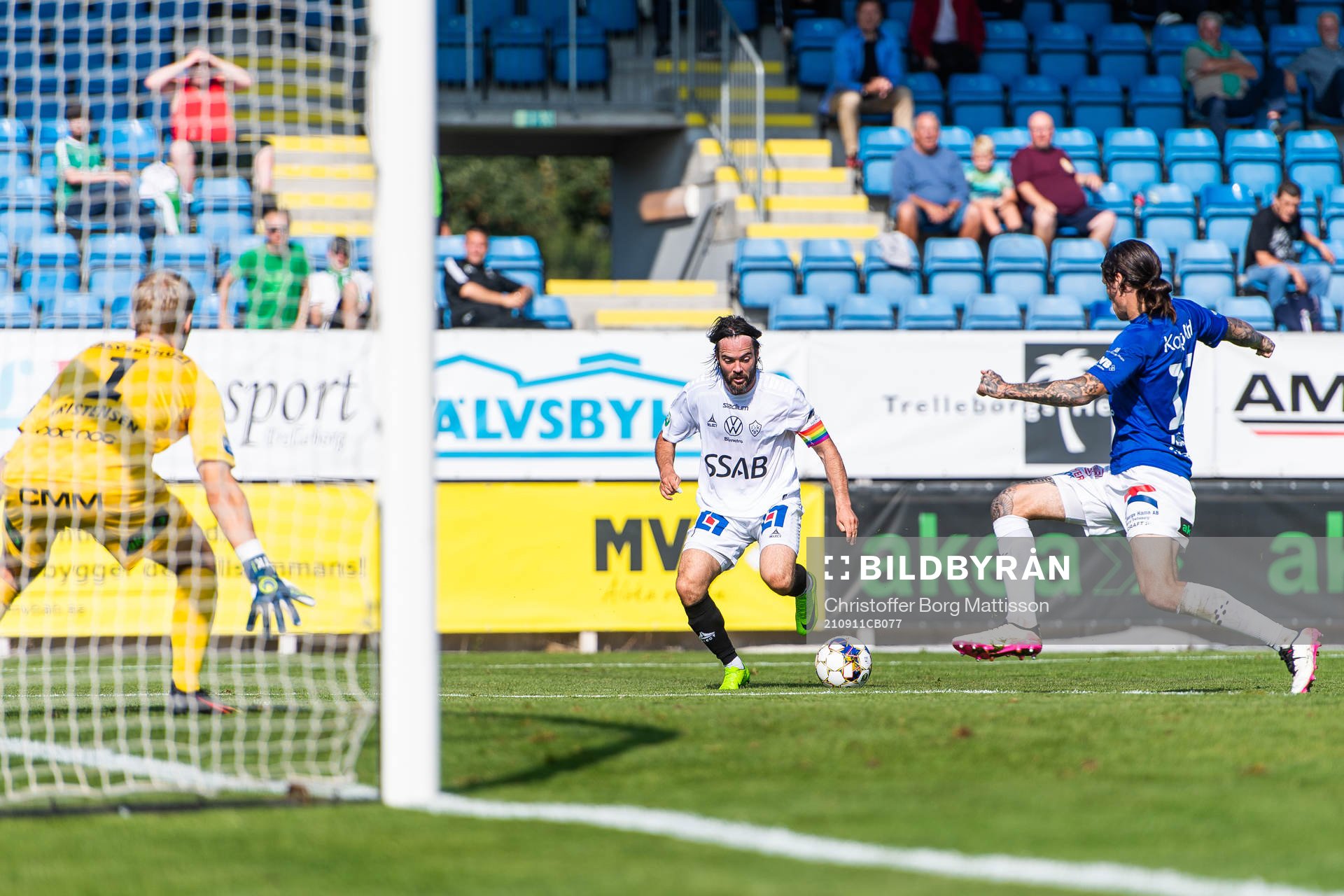 Brages Robbin Sellin och Trelleborgs Isak Jönsson