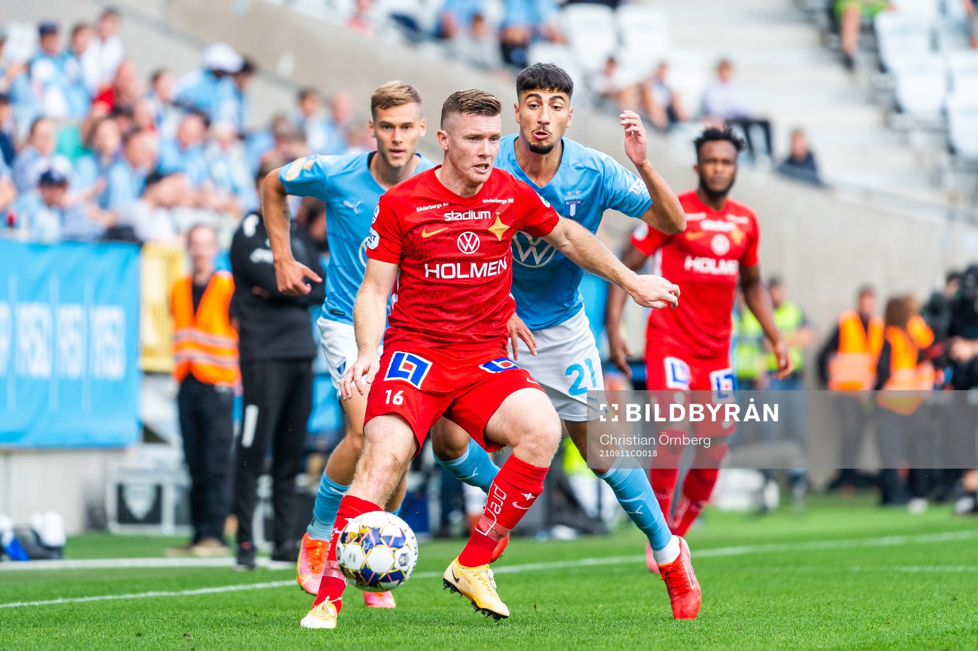 IFK Norrköpings Viktor Agardius och Malmö FFs Peter