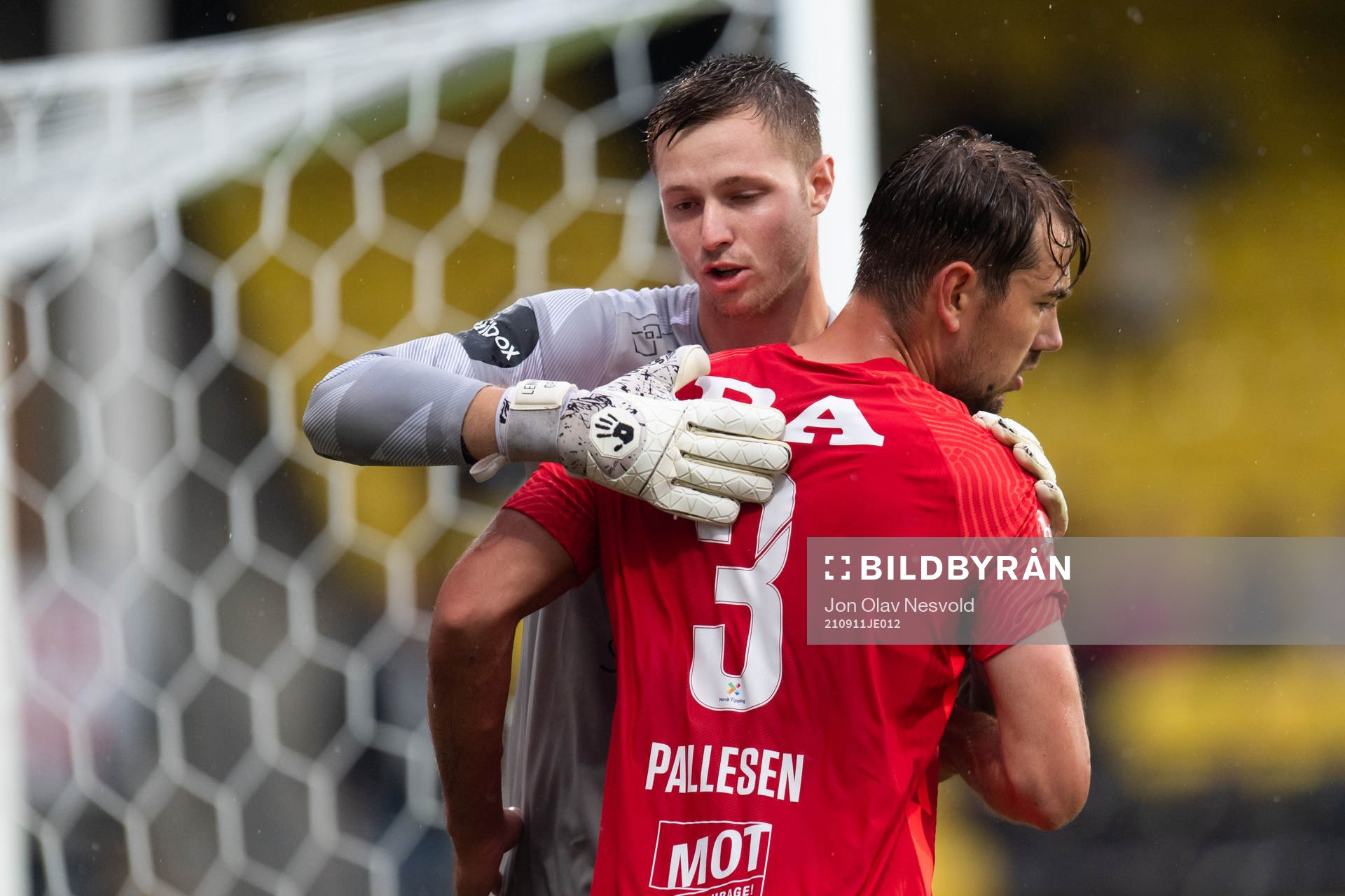 Goalkeeper Lennart Grill and Fredrik Pallesen Knudsen of Brann during the Eliteserien match between Lillestrøm and Brann on September 11, 2021 in Lillestrøm.