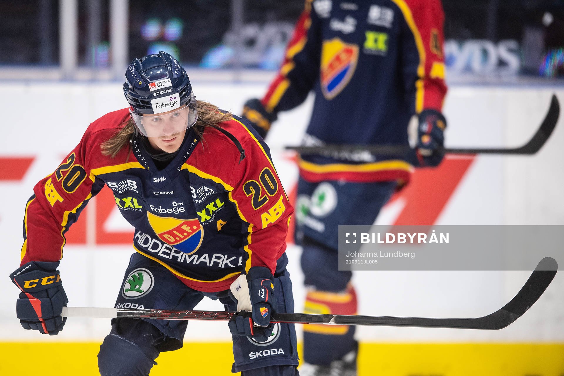 Djurgårdens Marcus Sörensen värmer upp