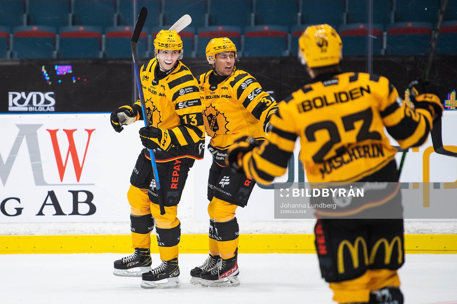 Skellefteås Stefan Loibl och Michael Kapla  jublar